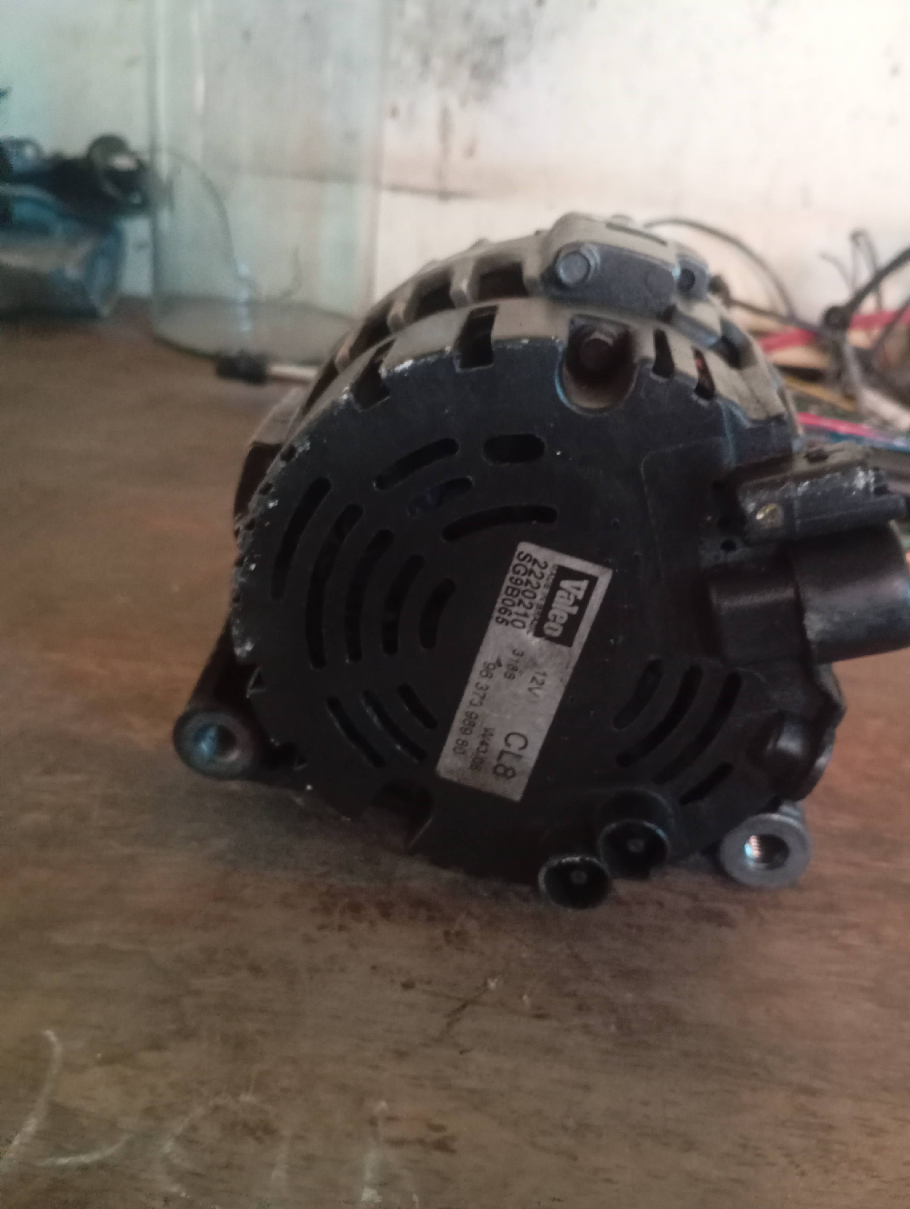 Alternador Peugeot 206 207 1.4 8v 1.6 16v - Imagem 4