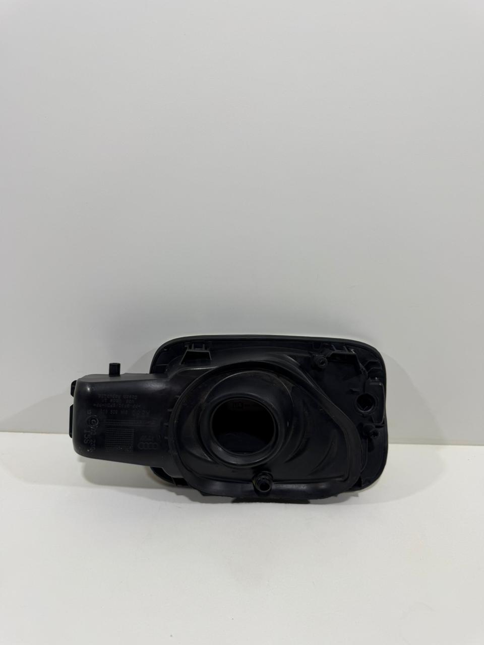 Portinhola Tampa Tanque Combustível Audi A3 13/18 8v4809906 - Imagem 4