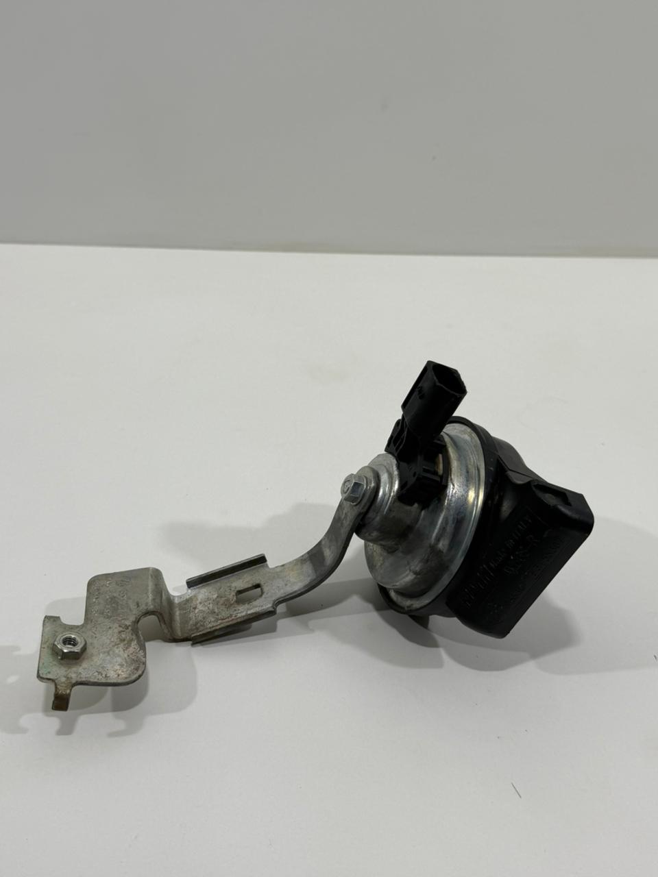 Buzina Original L.D Audi A3 2014/18 8v0951230 - Imagem 5