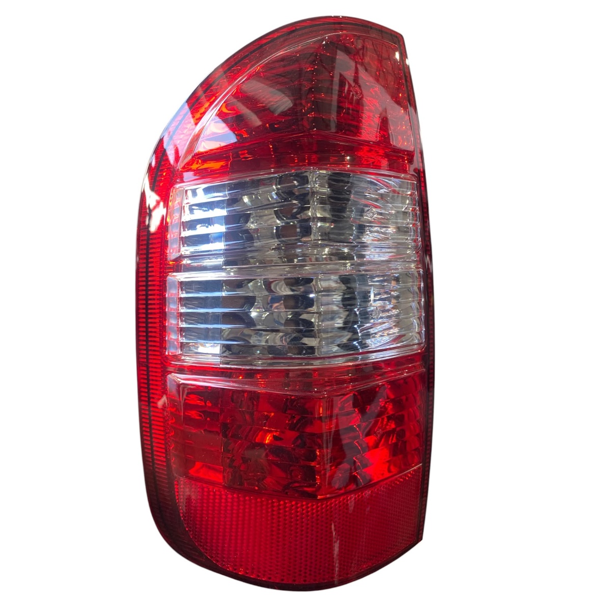 Lanterna L.e Gm S10 09/11 Valeo Esquerdo/motorista Vermelho E Translúcido (branco)