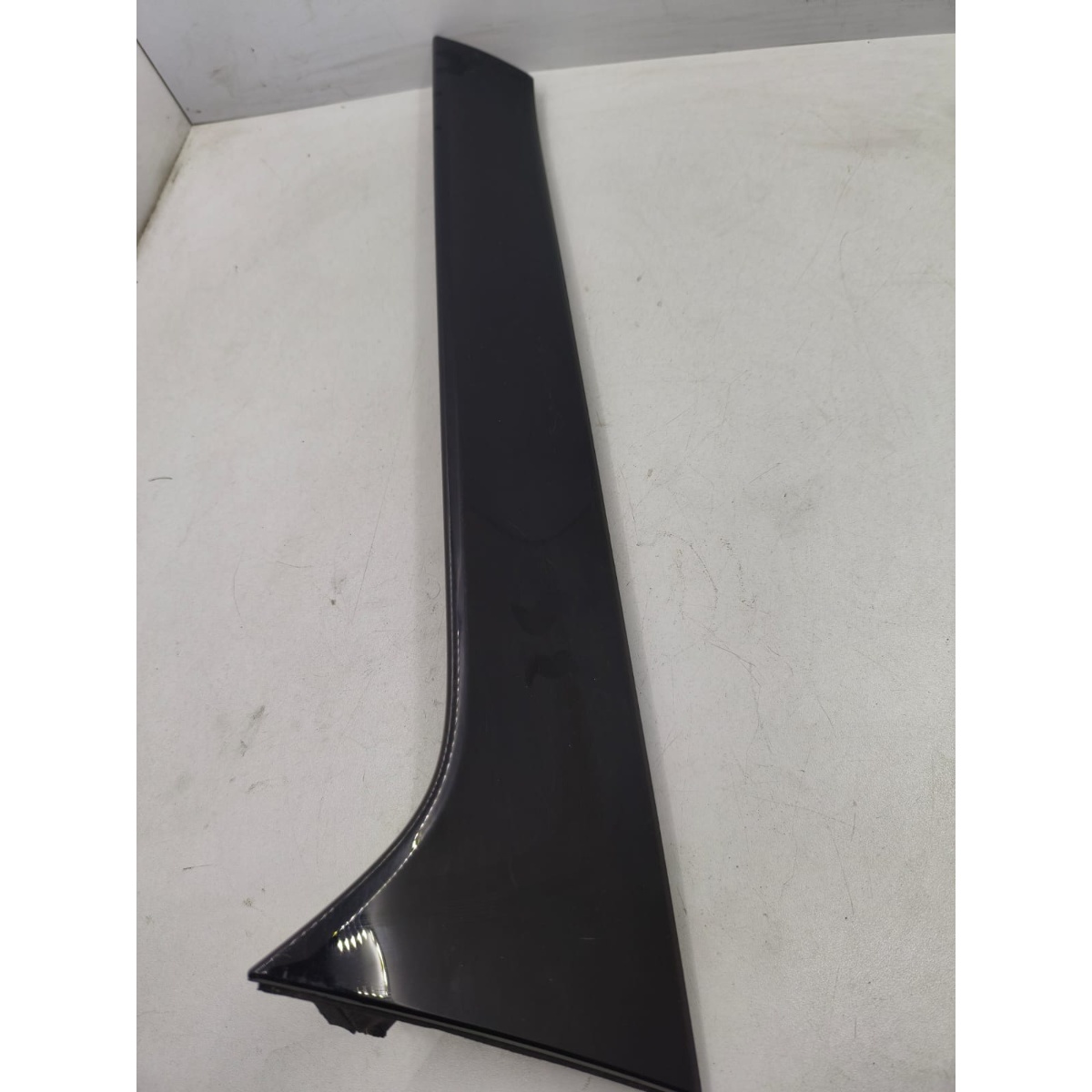 Aplique Moldura Tampa Traseira Audi Q5 17/24 Es 80A854871 - Imagem 3