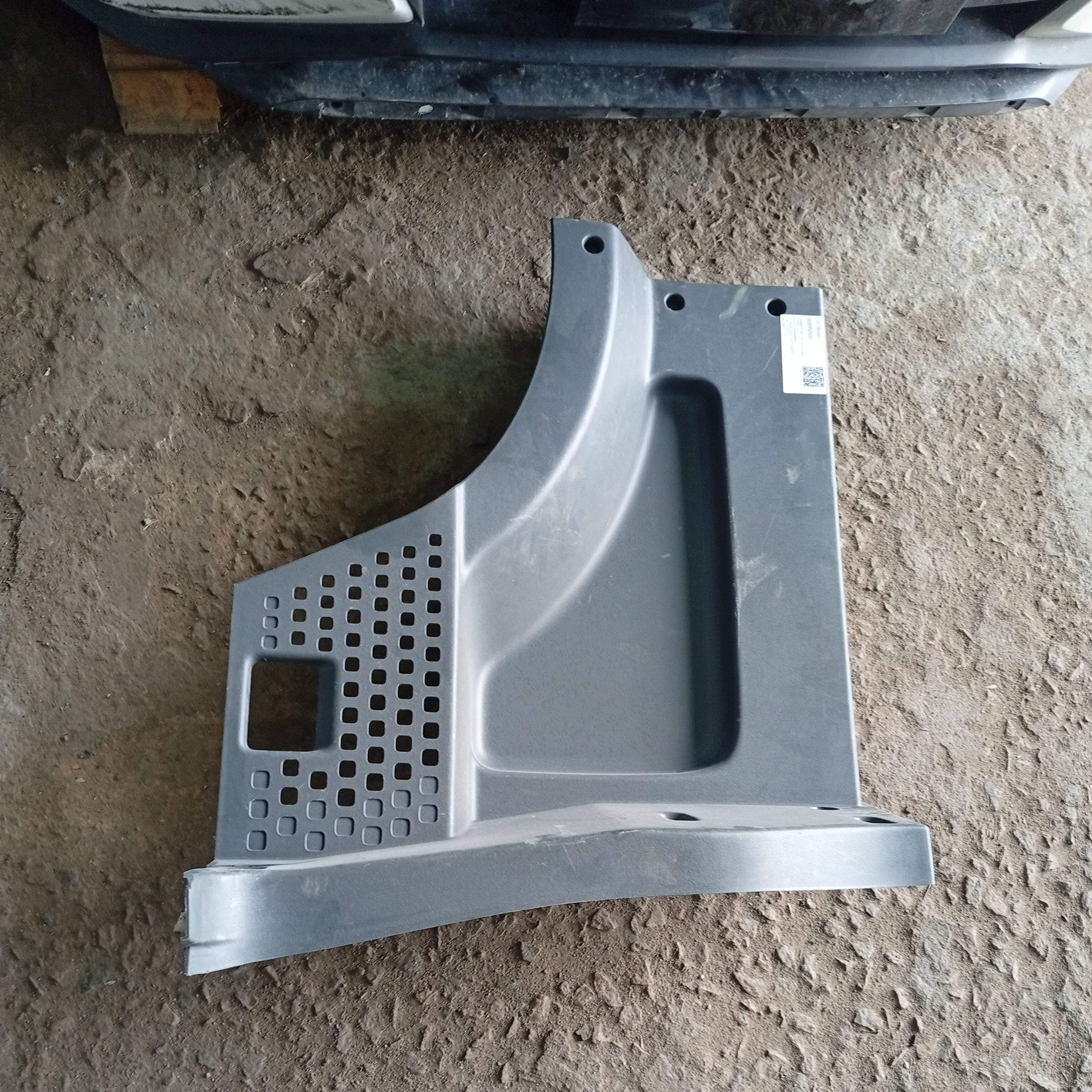 Acabamento Baú Fiat Fiorino Lado Direito - Imagem 2