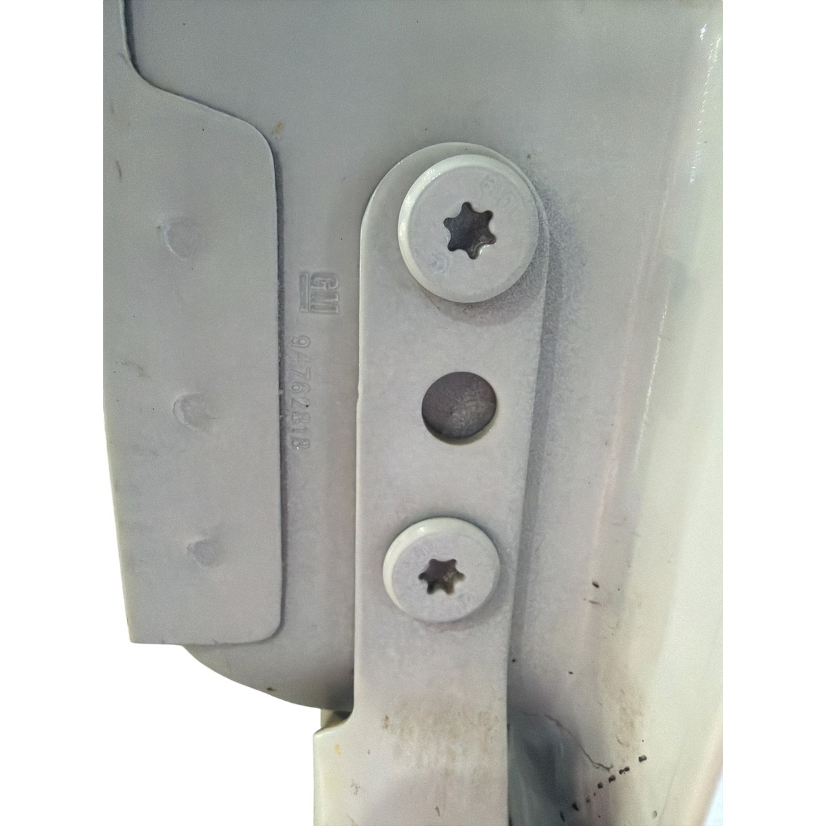 Tampa Traseira Chevrolet Montana Completa - Imagem 3