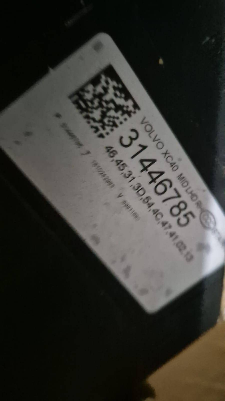 Farol Volvo XC40 2018 a 2021 LED Esquerdo - Imagem 2