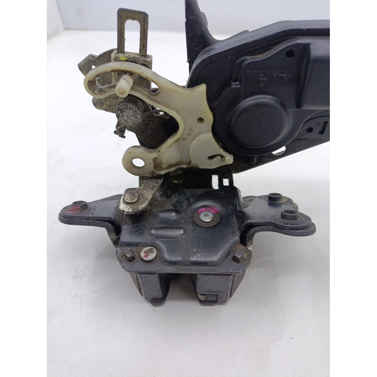 Fechadura Tampa Traseira Toyota SW4 2005-2015 - Imagem 3