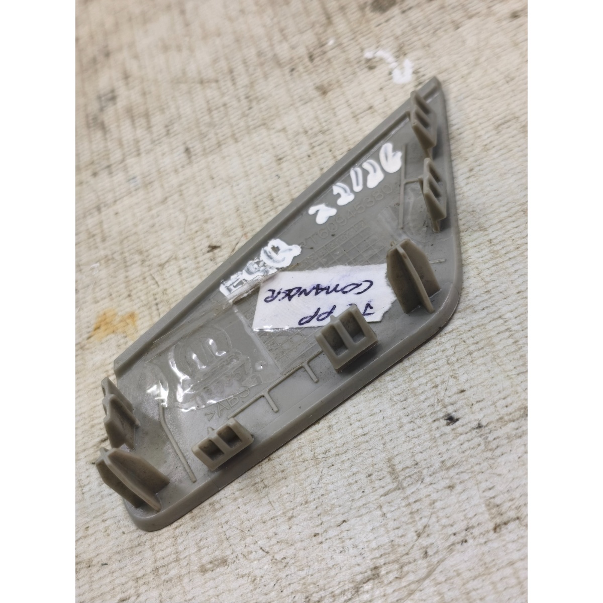 Tampa Acab Coluna Direita Jeep Commander 21/25 Rt60945380 - Imagem 2