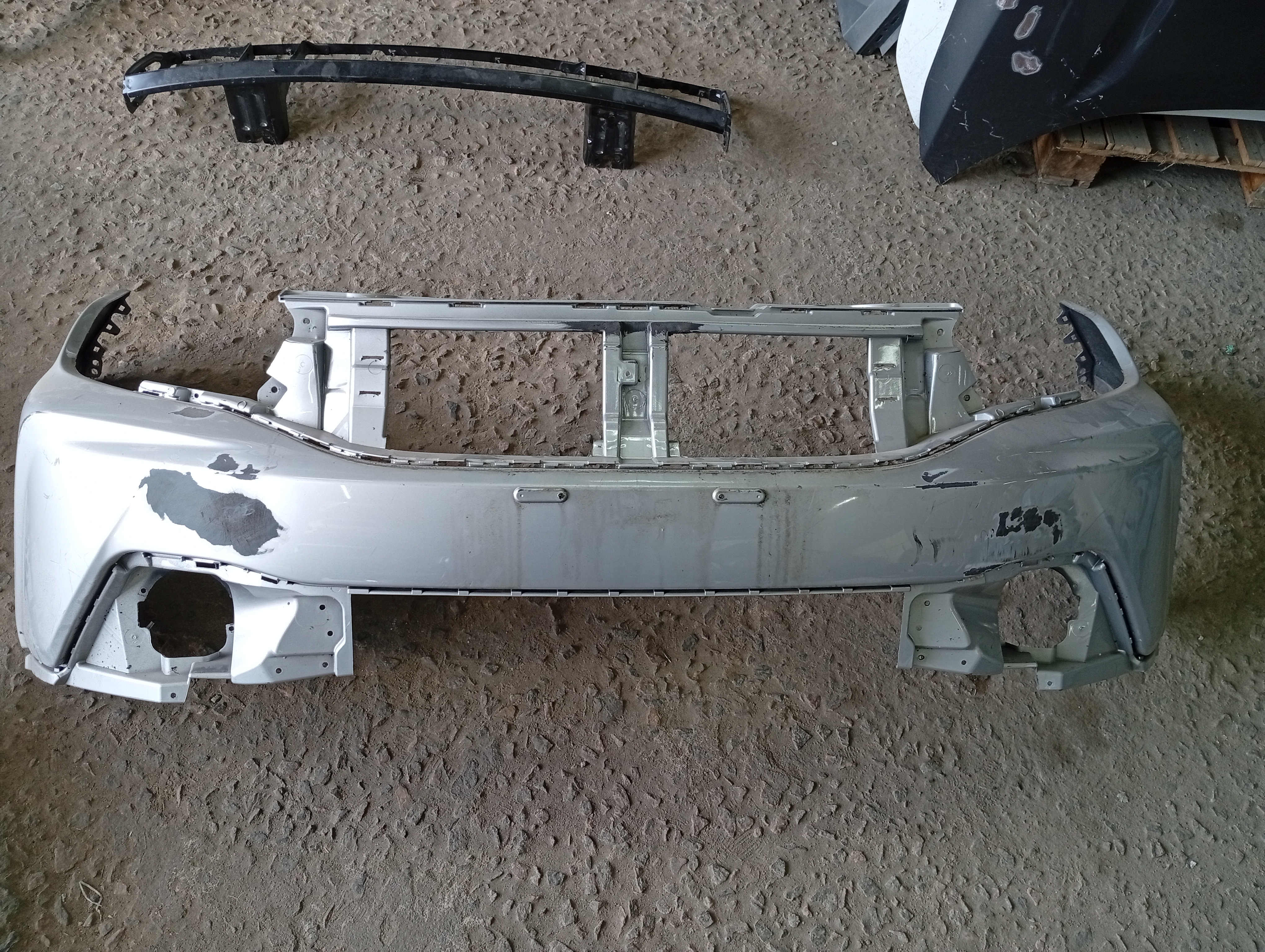 Parachoque Dianteiro Superior Fiat Argo 2023/2024 - Imagem 1