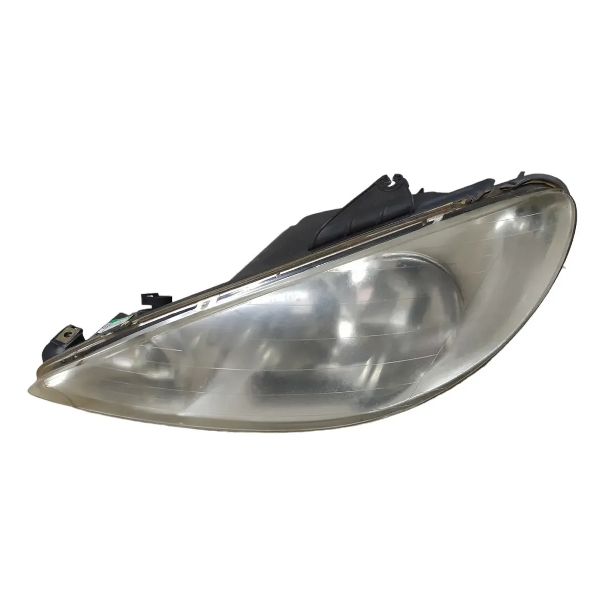 Farol Esquerdo Peugeot 206 1.6 2001 9628666880