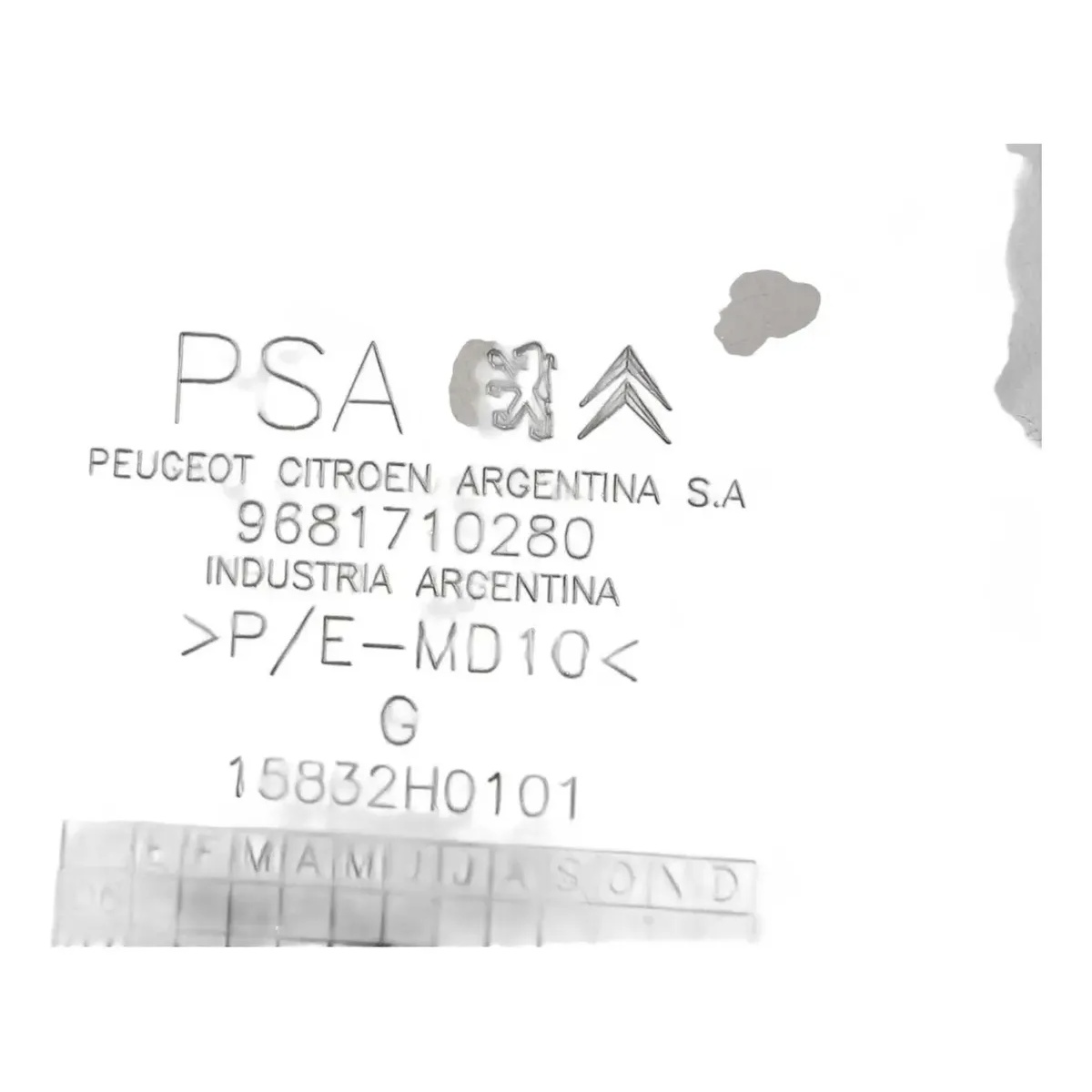 Acabamento Parabarro Kia Clarus C4 Pallas  (Usado) - Imagem 2