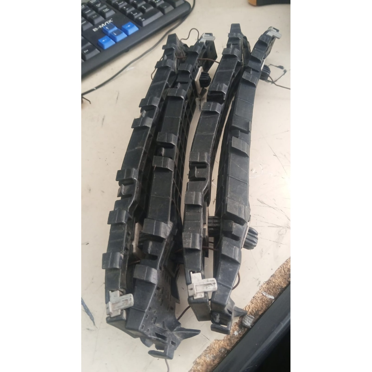 Guia Suporte Parachoque Traseiro Esquerdo Honda City - Imagem 2