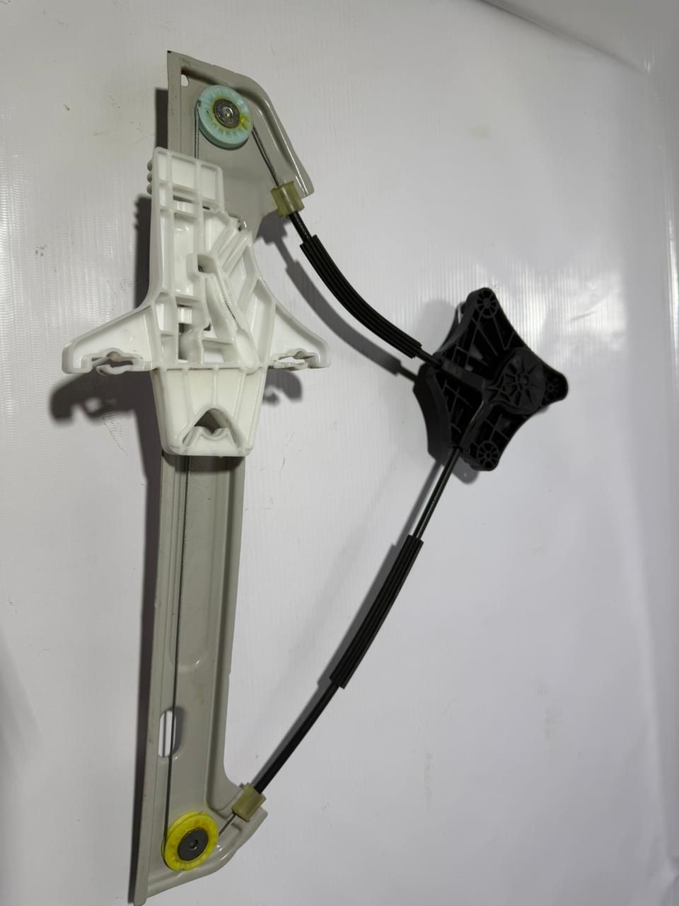 Máquina de Vidro Porta Tras. Esq VW Polo 2018-2024 6EA839461 - Imagem 2