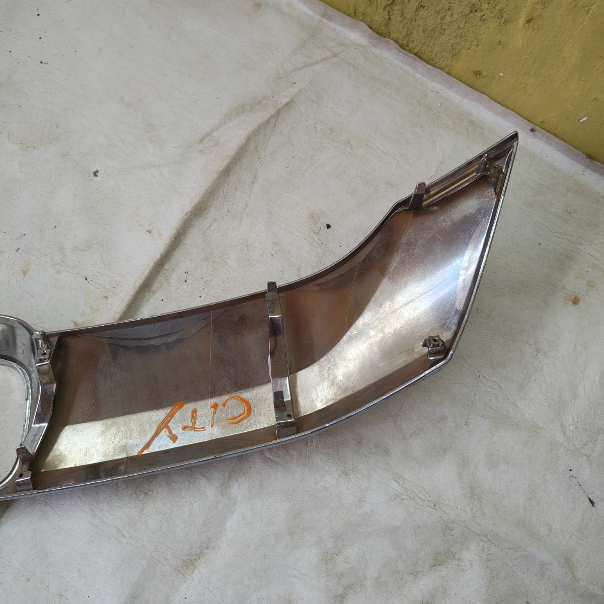 Moldura Cromada Grade Frontal Honda City 2015 A 2017 Prata Cromado - Imagem 4