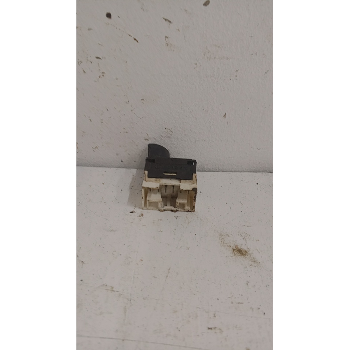Botão Interruptor Pisca Alerta Original Fiat Palio 2015 - Imagem 4