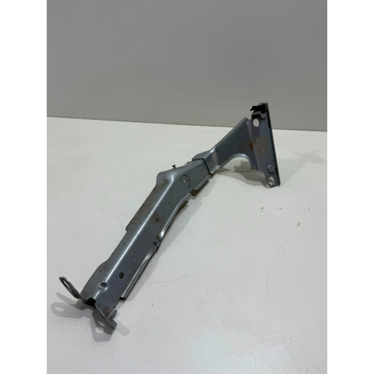 Guia Suporte Paralama Audi A4 2010 Dianteiro Esquerdo Orig - Imagem 5
