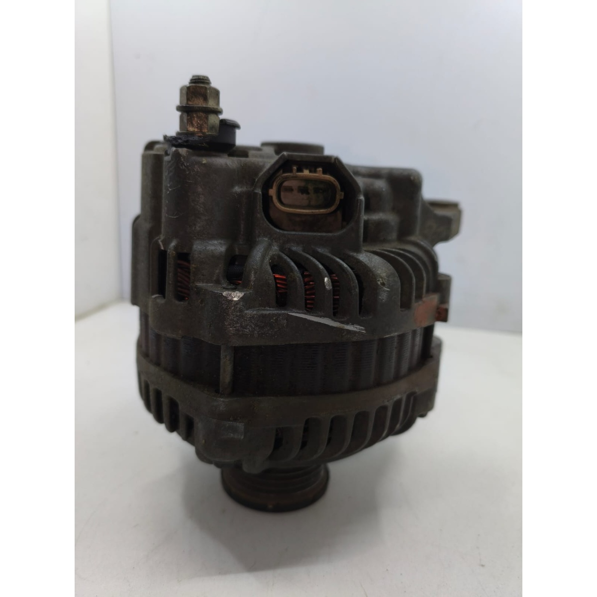 Alternador Nissan Livina Tiida 23100El010 A2Tg0881Zc 12V 90A