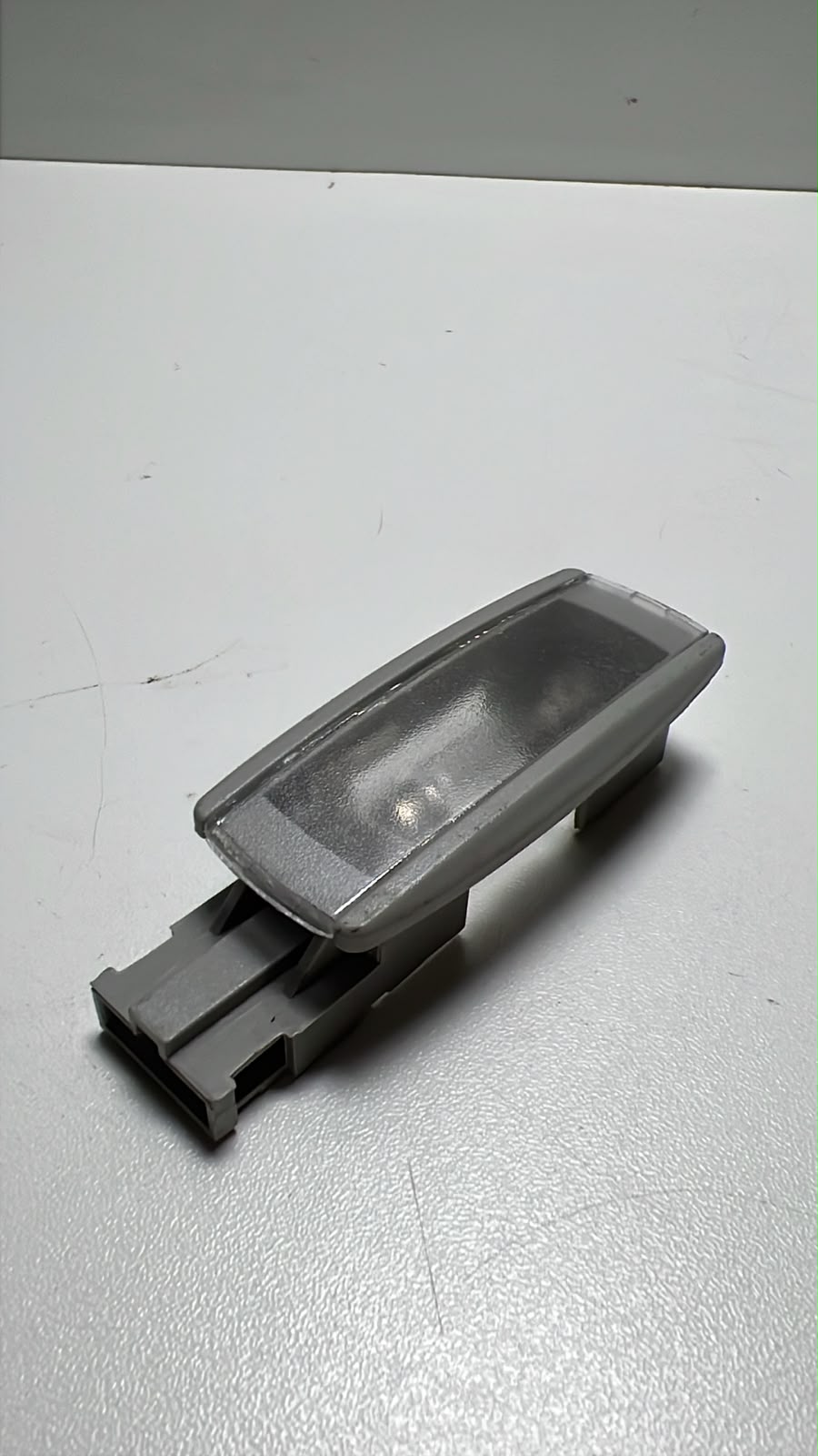 Luz Cortesia Quebra Sol Jetta 1.4 2017/2022 1k0947109