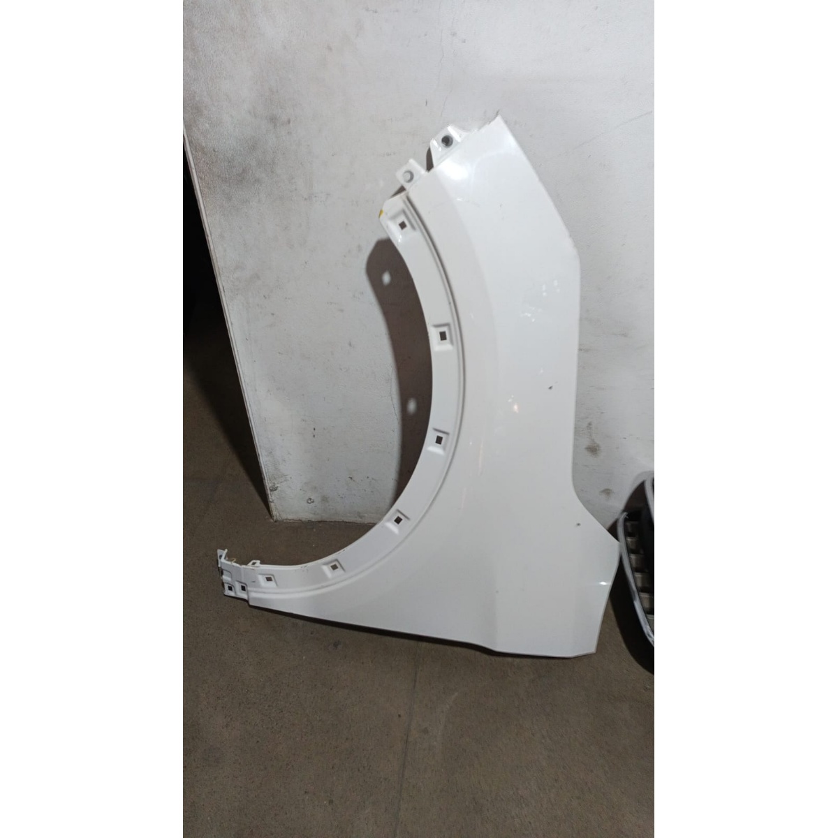 Paralama Hiunday Creta 2019Usado Original Com Detalhe Pequen