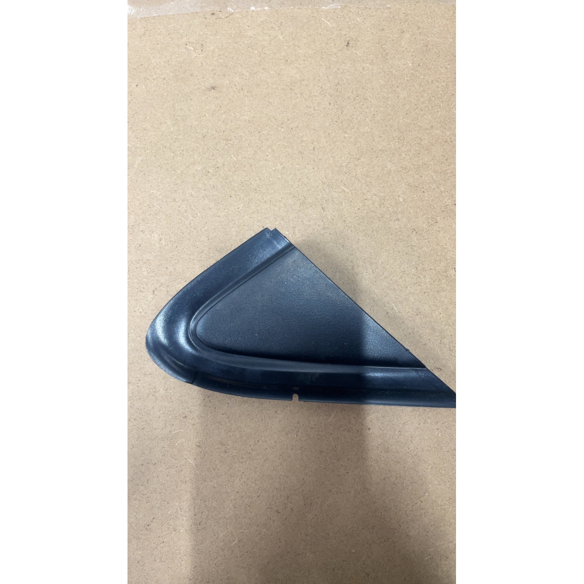 Moldura Acabamento Retrovisor L/D  Volkswagen Polo Preto