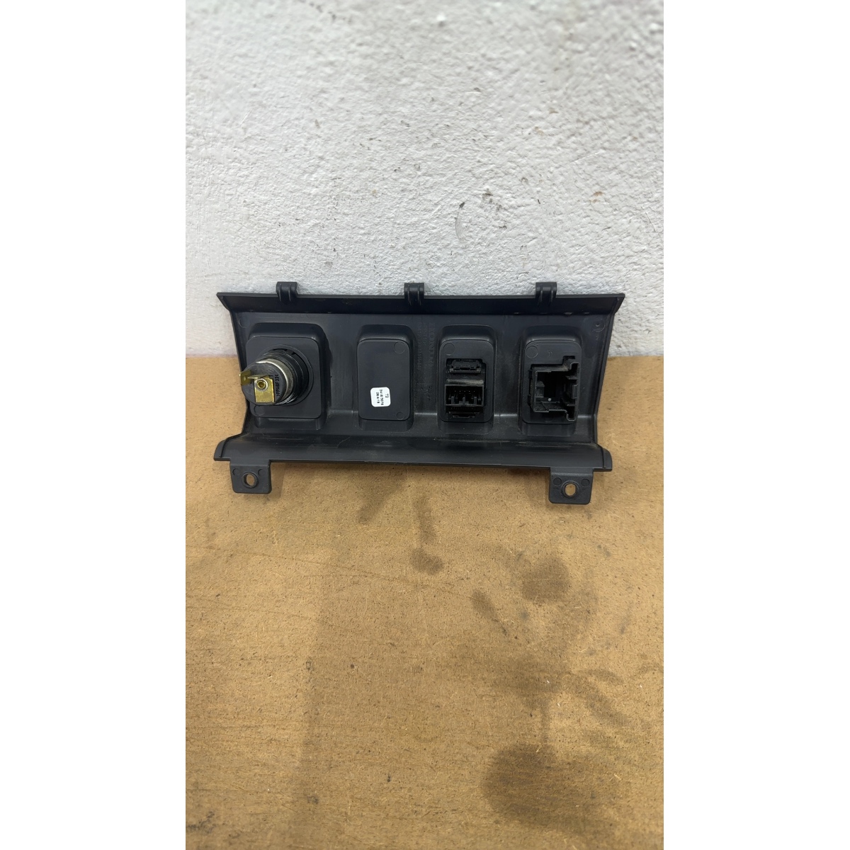 Moldura Auxiliar Painel Honda Hrv - Imagem 3