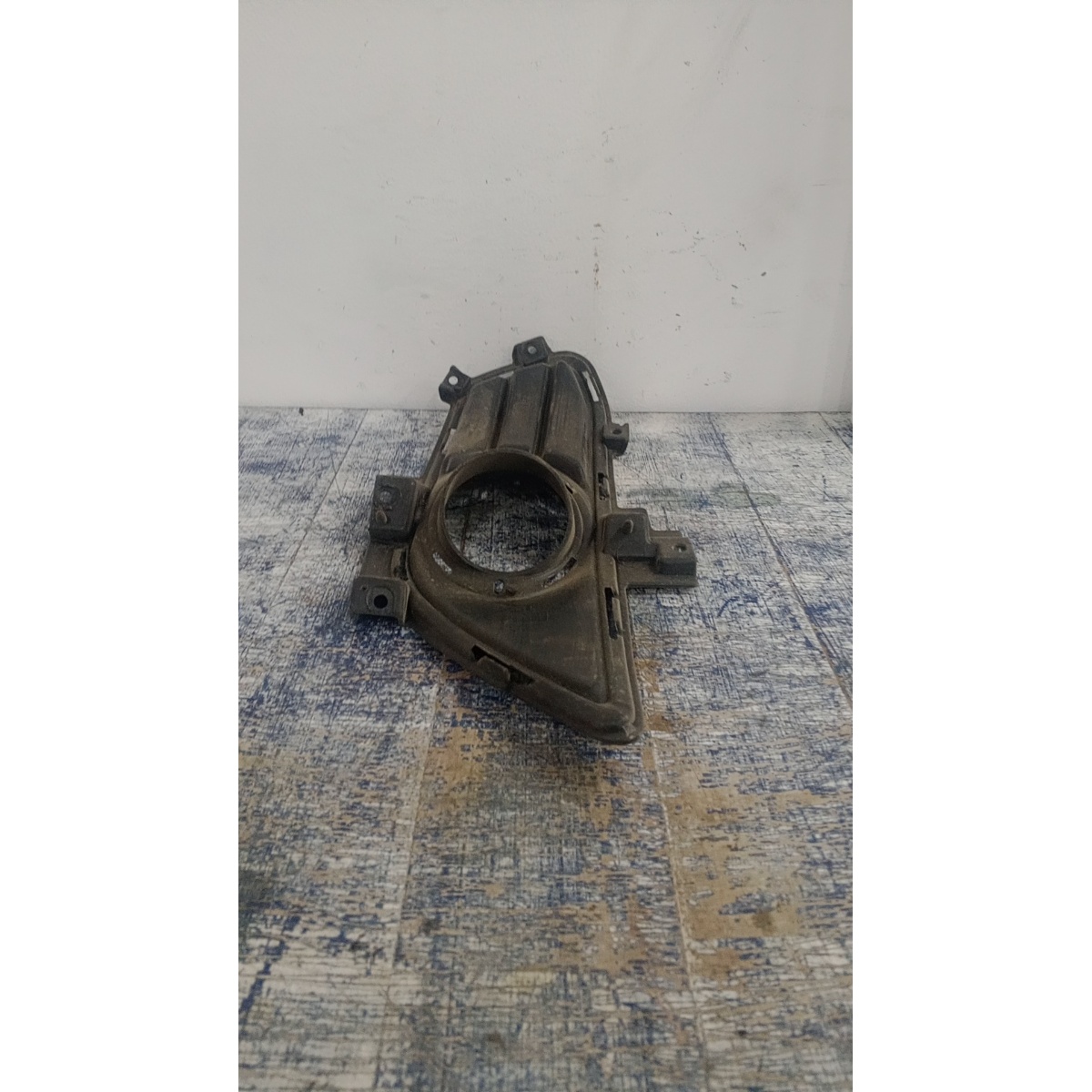 Moldura Farol De Milha Lado Esquerdo Ford Fusion Esquerdo - Imagem 2