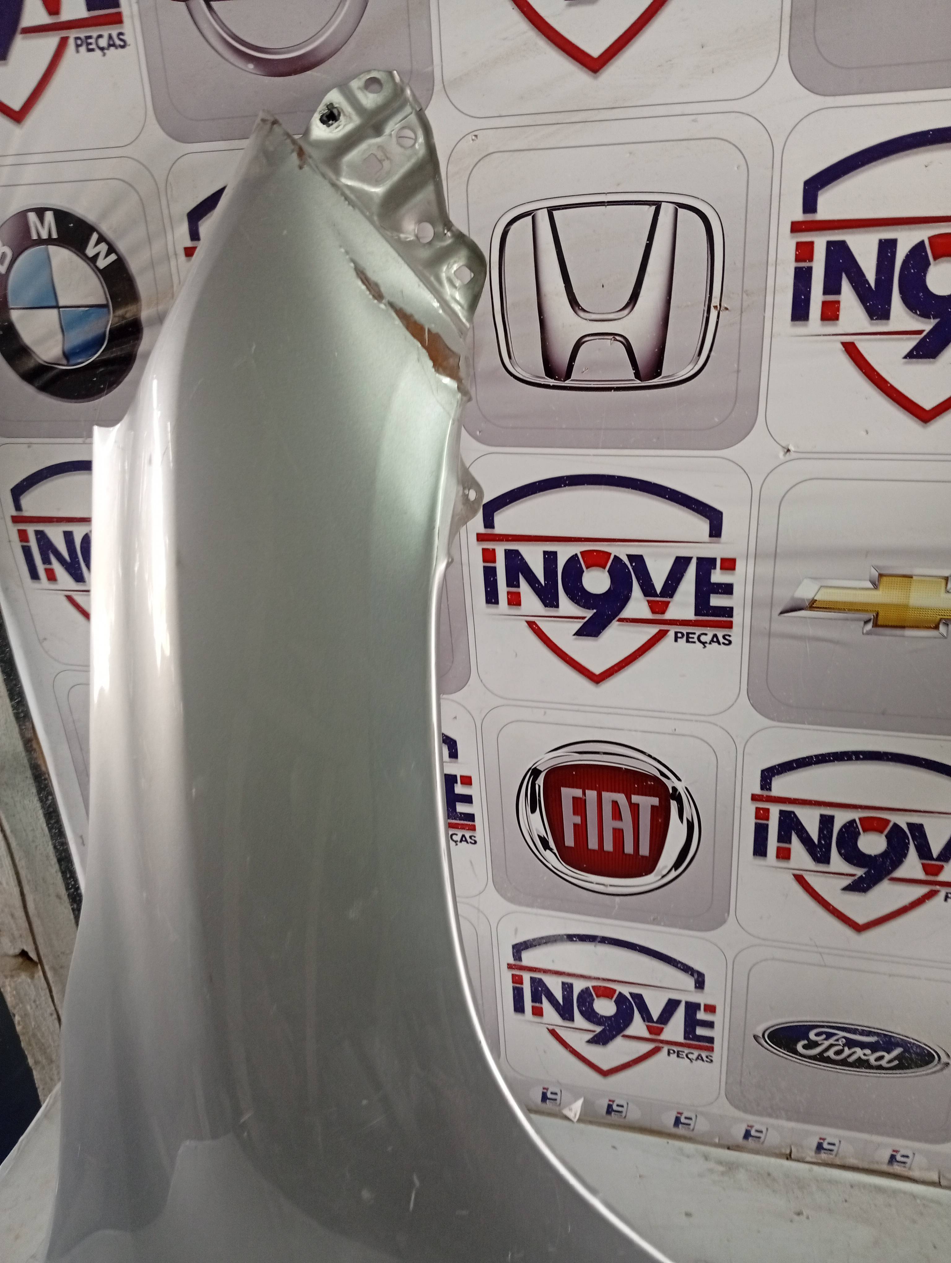 Paralama Direito Toyota Hilux SW4 2016 a 2020 - Imagem 2