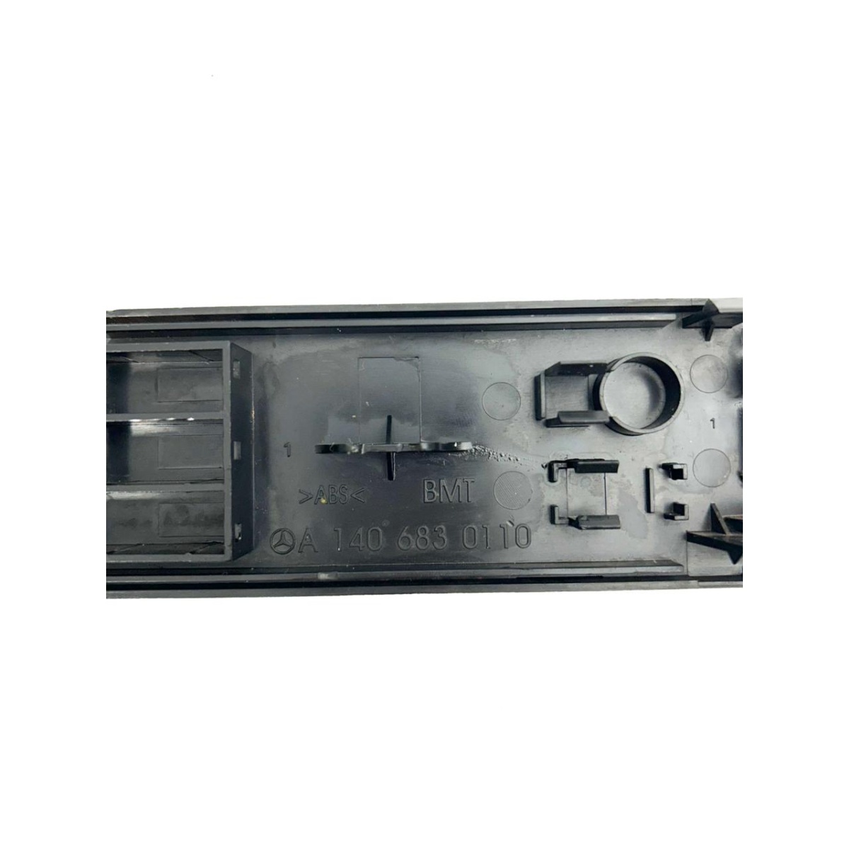 Tampa Moldura Painel do Rádio Mercedes Classe A 160 190 - Imagem 11