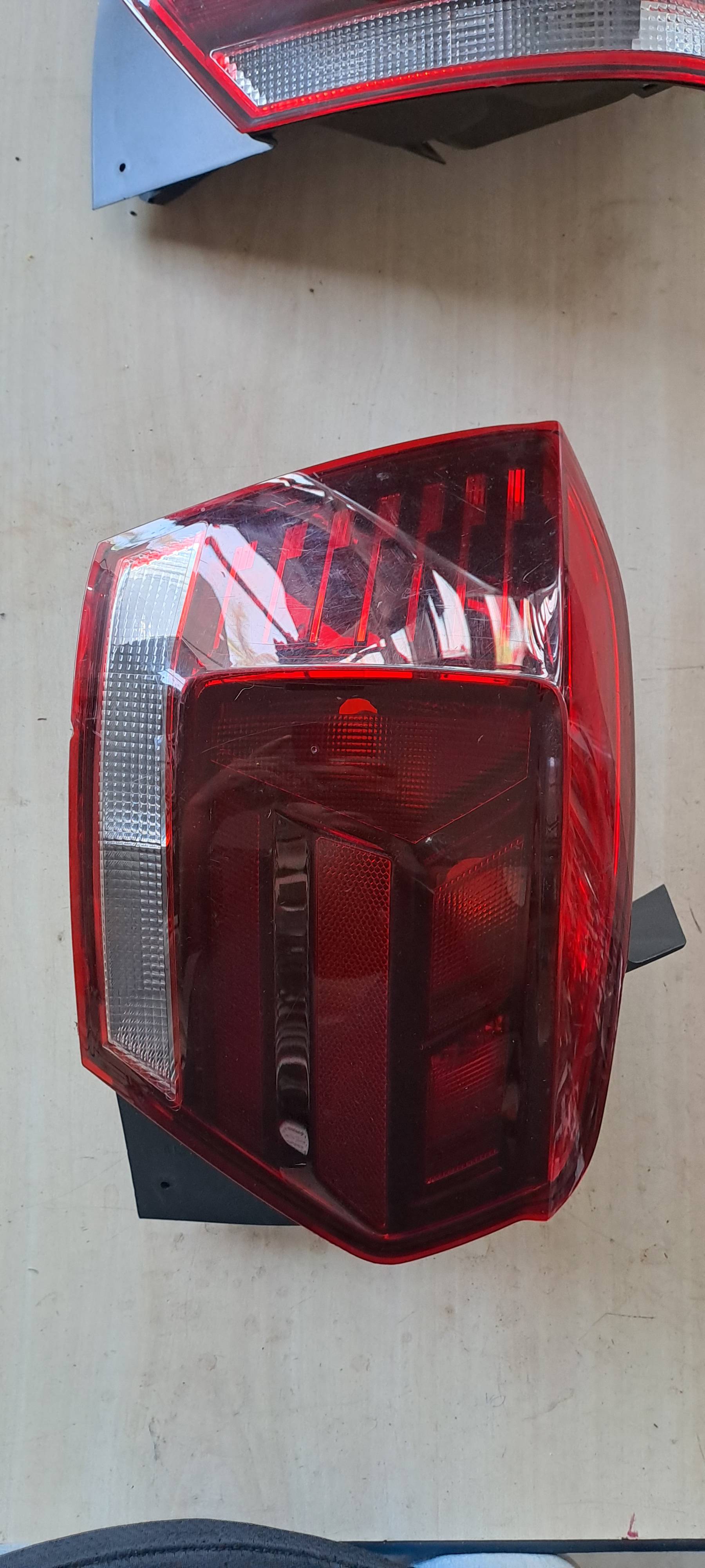 Lanterna Polo 2018 - Imagem 3