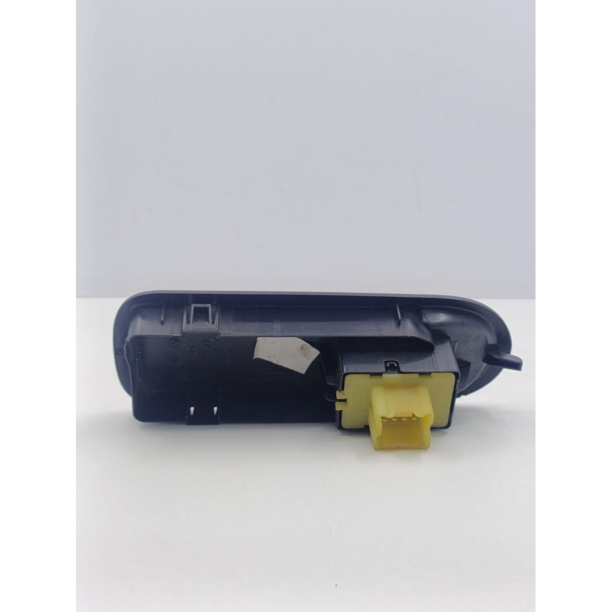 Botão Vidro Elétrico Renault Oroch 2021 - Imagem 4