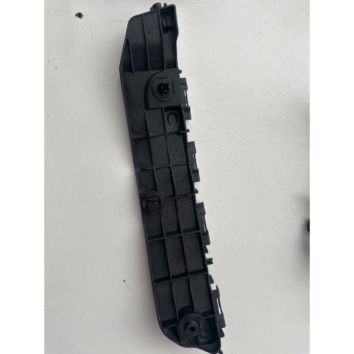 Suporte Parachoque Dianteiro Direito Hilux Sw4 - Imagem 2