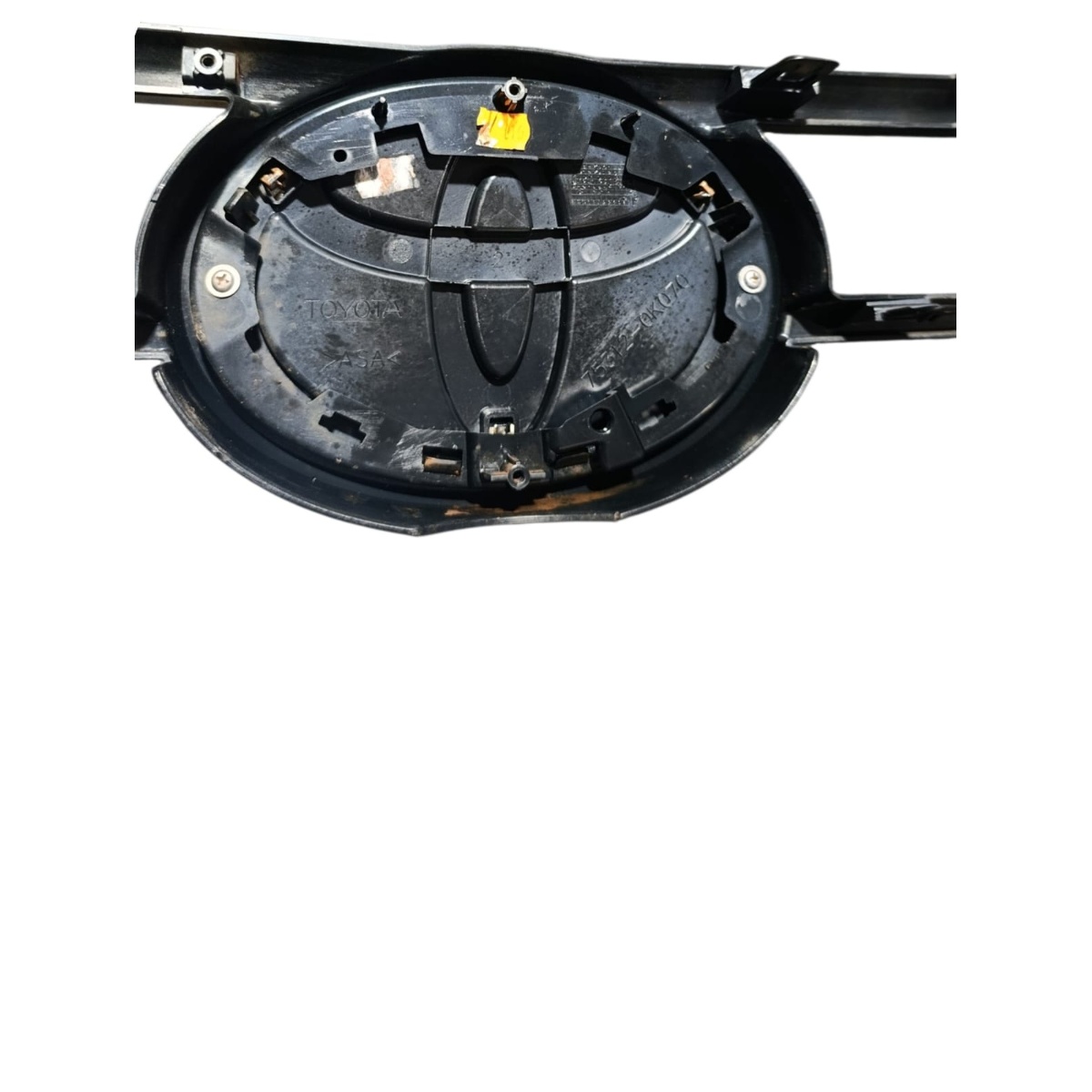Moldura grade Toyota Hilux 2021/25 C/emblema 531250K590 - Imagem 5