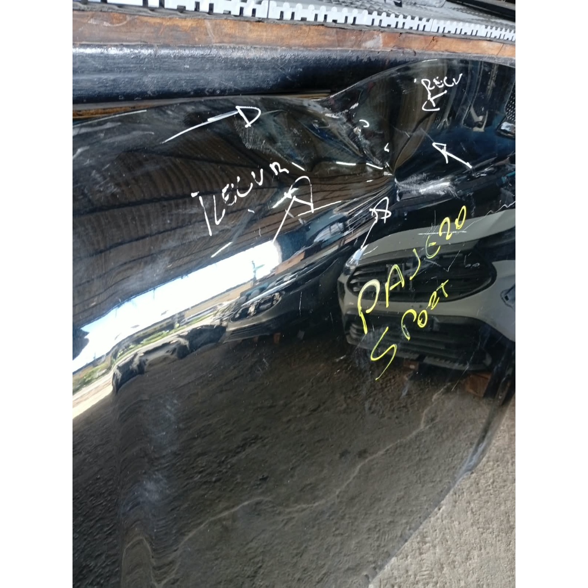 Capô Mitsubishi Pajero L200 Sport 2020 A 2023 Detalhe - Imagem 9