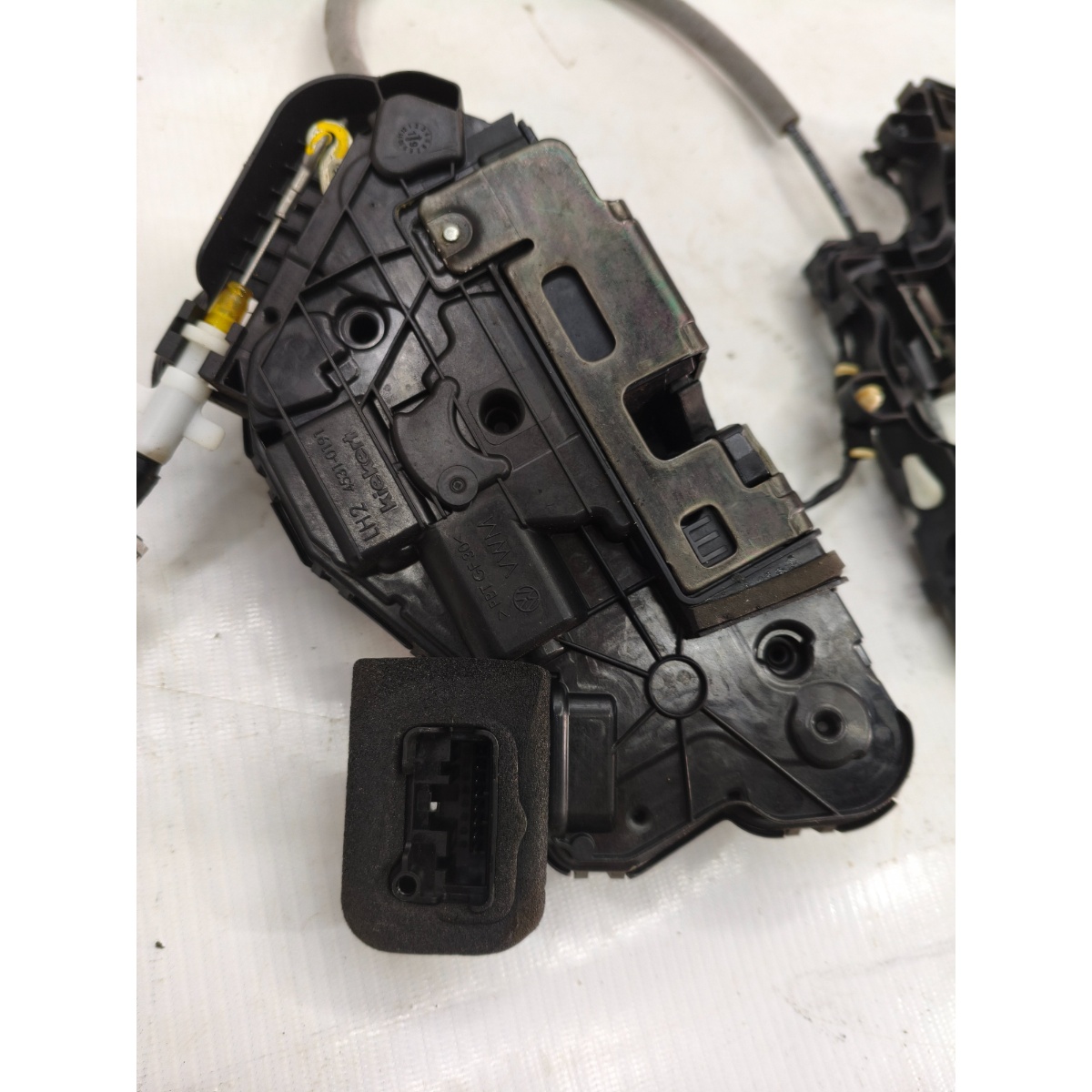 Fechadura Porta Dianteira Esquerda Vw Tiguan 18/24 5Nn837015 - Imagem 7
