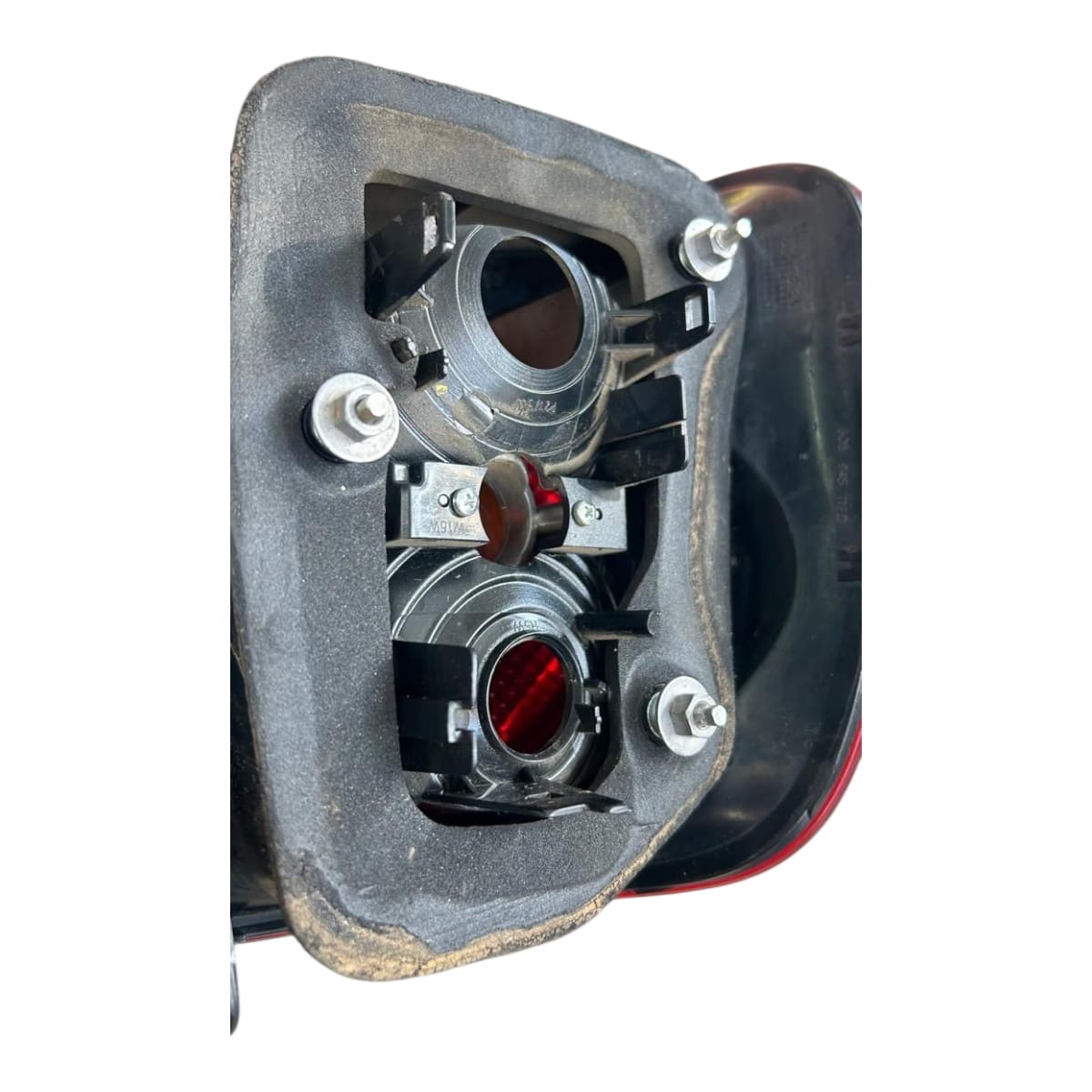 Lanterna Traseira Direita Polo Sedan 2001 2014 Original Direito/passageiro Vermelha - Imagem 4