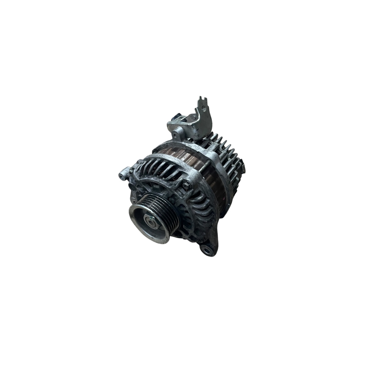 Alternador Honda HR-V 1.8 2016 a 2022 - Imagem 1
