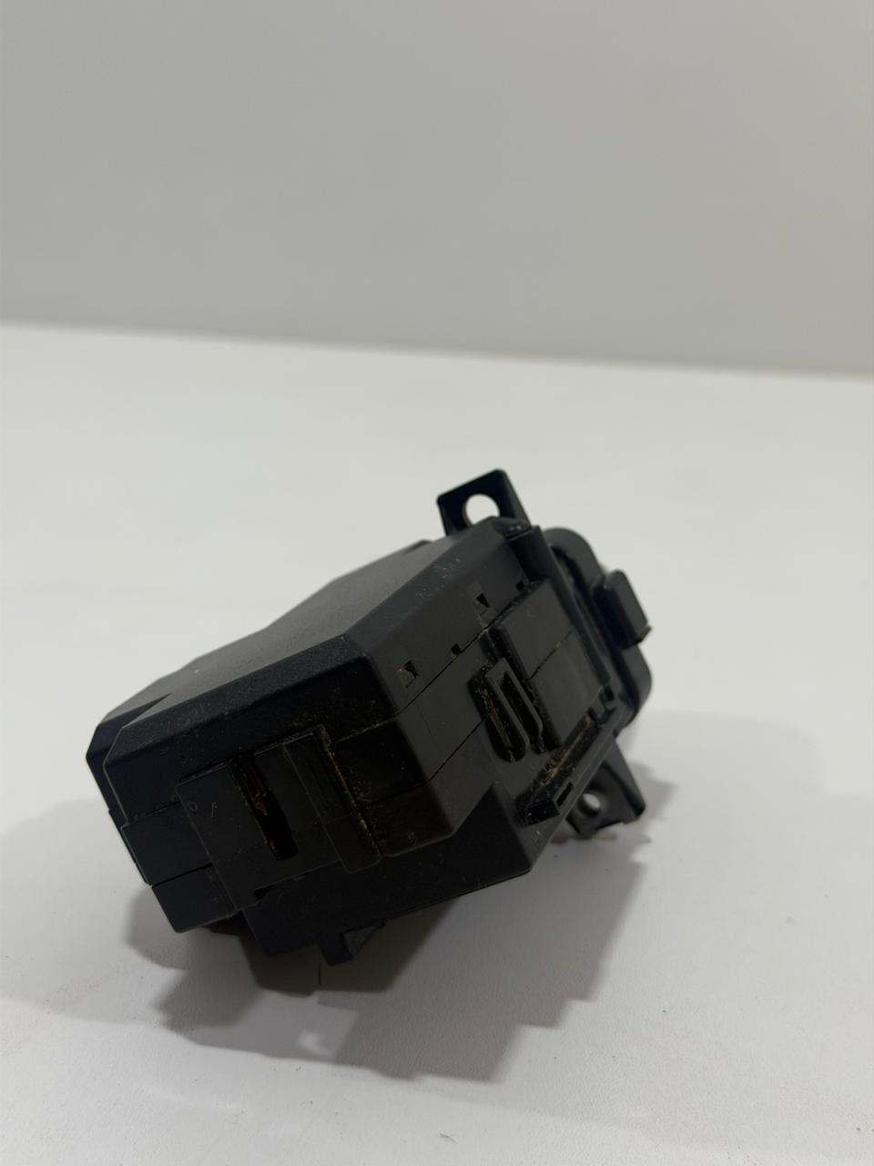 Leitor Chave Igniçao Audi A4 2010 8K0909131 - Imagem 5