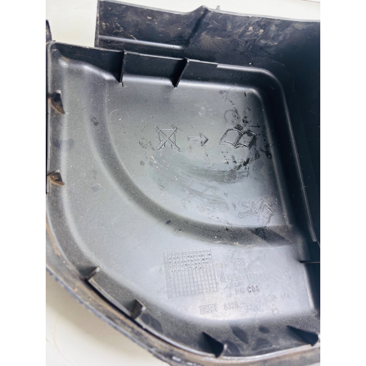 Tampa Caixa Fusível Citroën C4 Pallas Original - Imagem 3