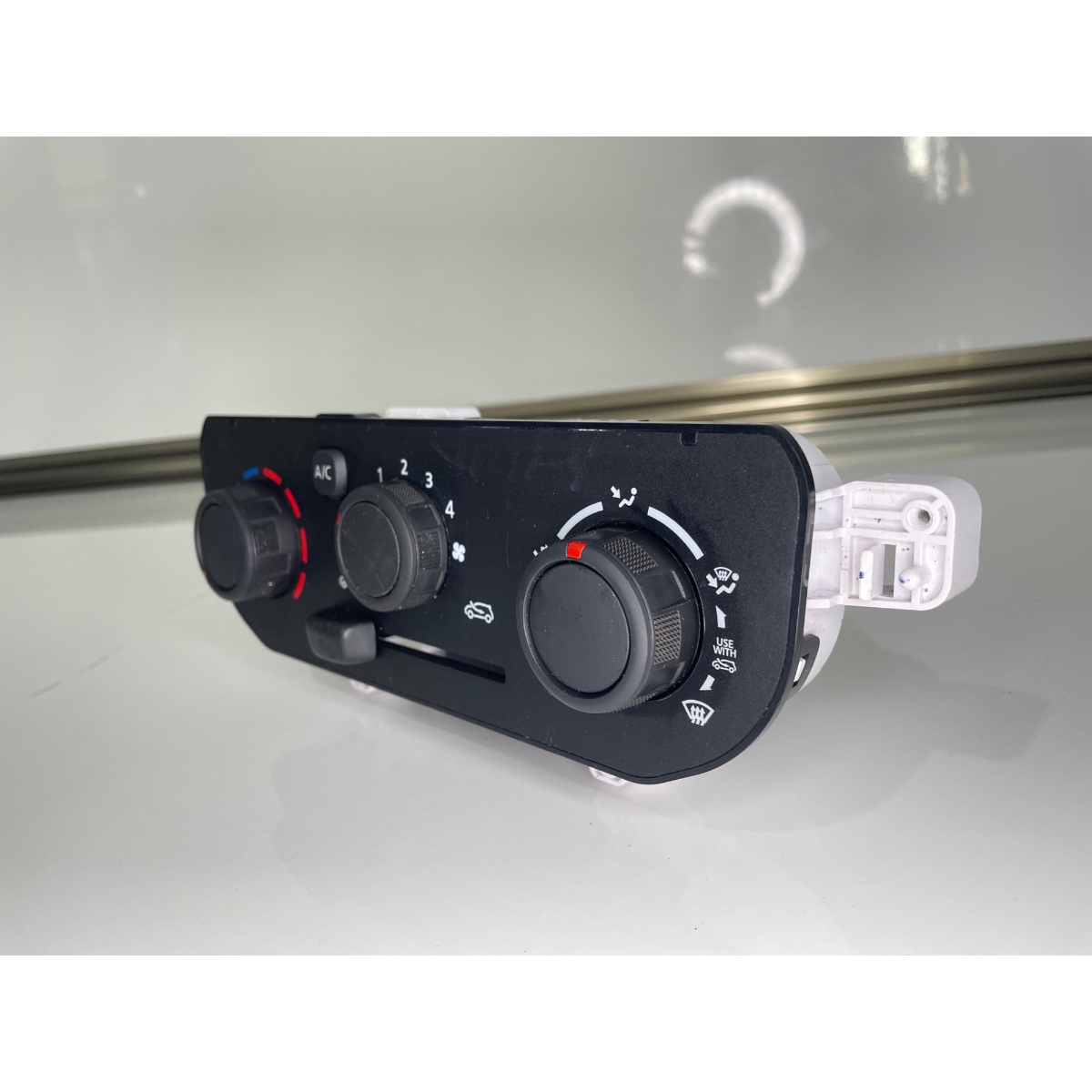 Comando de Ar Renault Kwid 2018 Original - Imagem 2