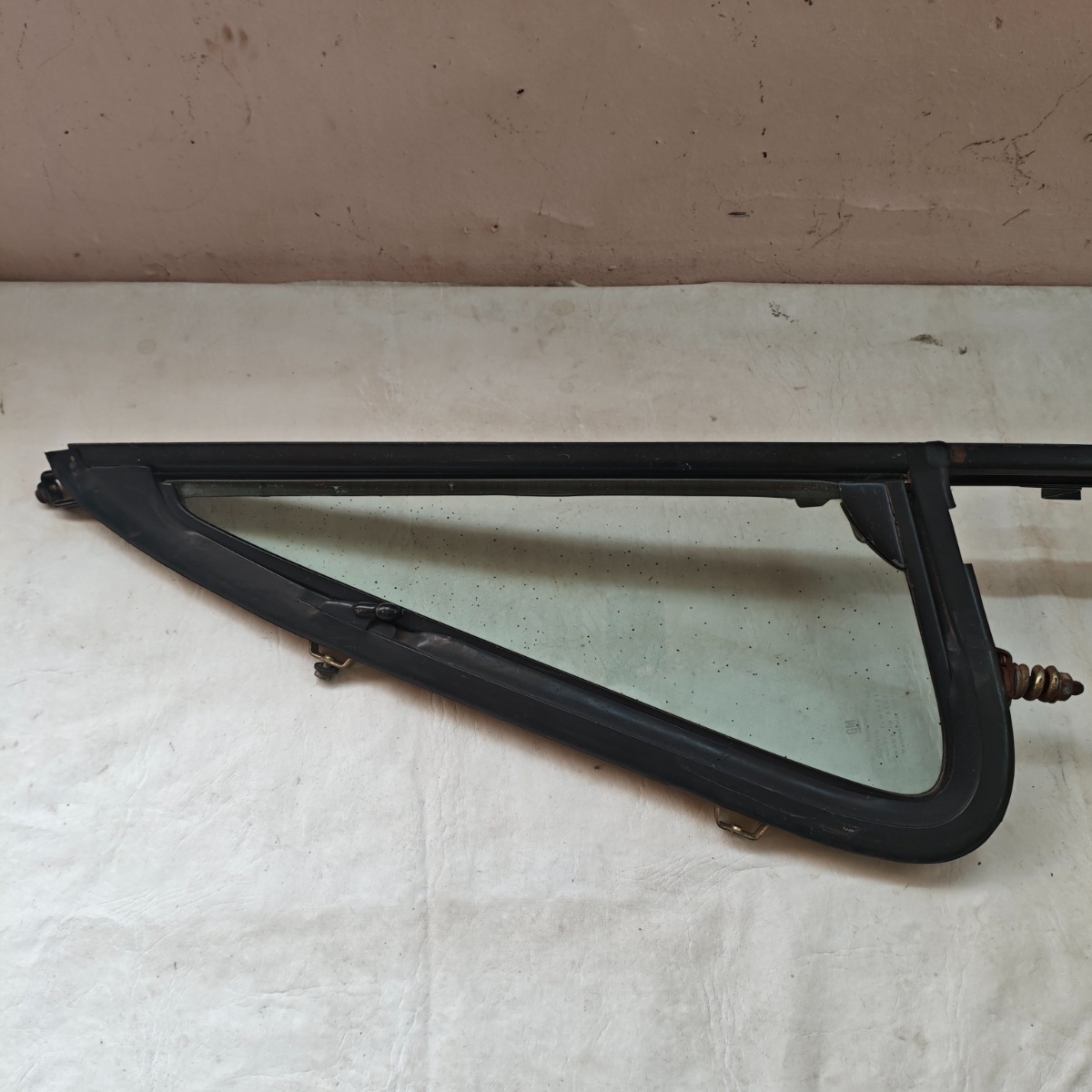 Quebra Vendo Esquerdo GM D20 A20 C20 - Imagem 2