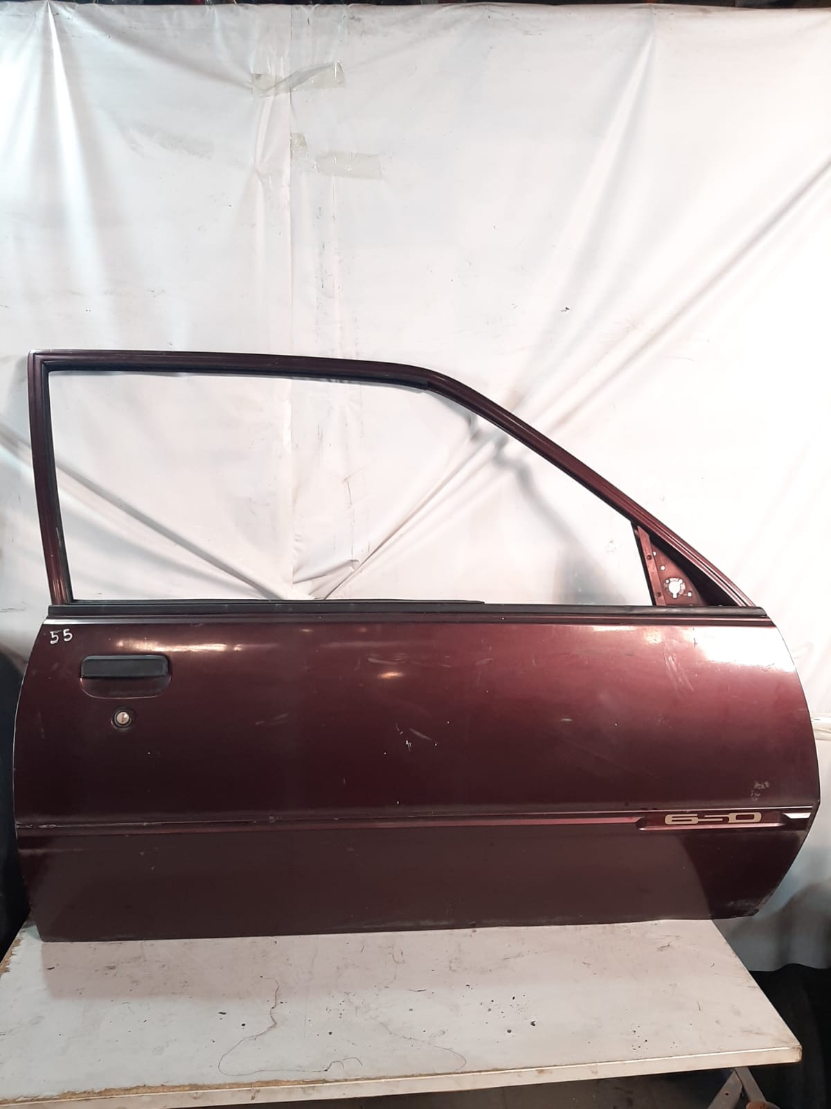 PORTA DIANTEIRA MONZA 2P 1991/1996 LADO DIREITO (VERMELHO)