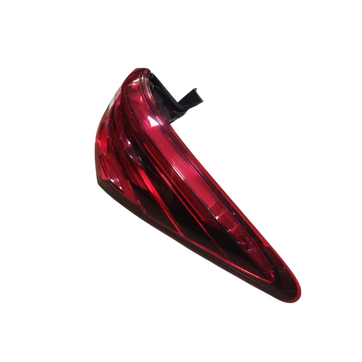 Lanterna L.d Hilux Sw4 16/19 Canto Led Original Esquerdo/motorista Vermelho E Cristal - Imagem 2