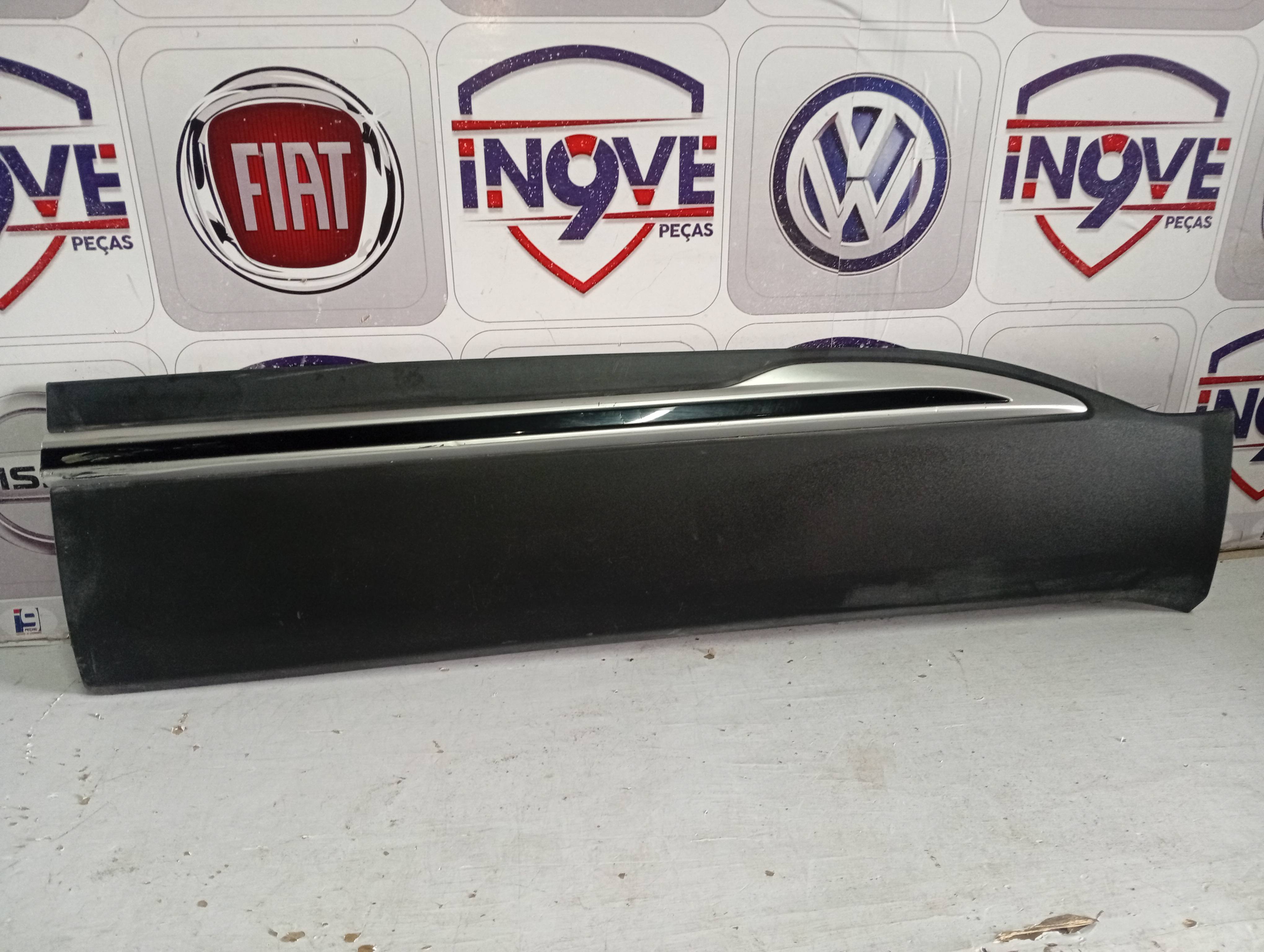 Friso Porta Dianteira Direita Chery Tiggo 5X