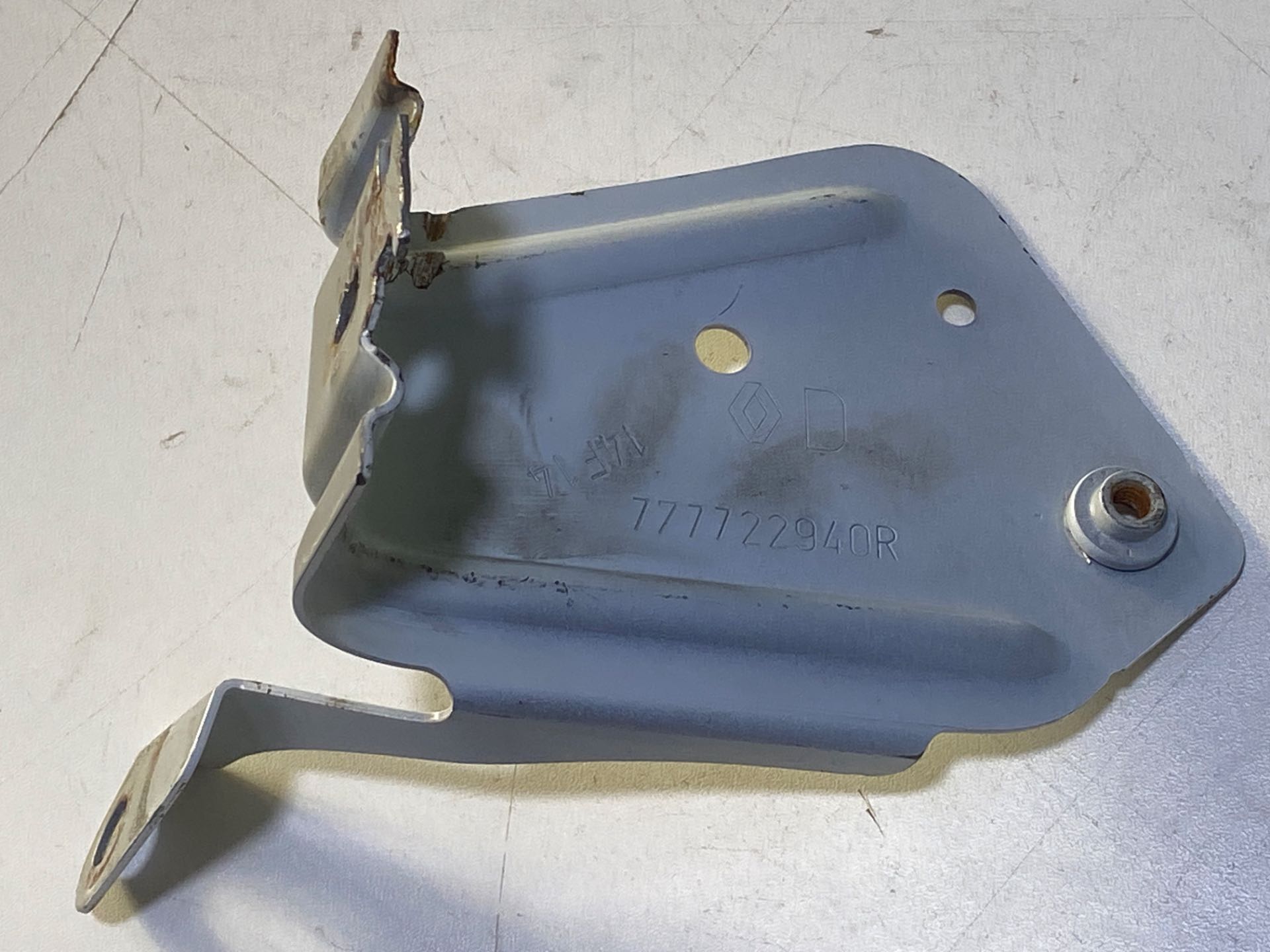 Suporte Trilho Superior  Porta Correr Master 2014 A2022 Orig - Imagem 2