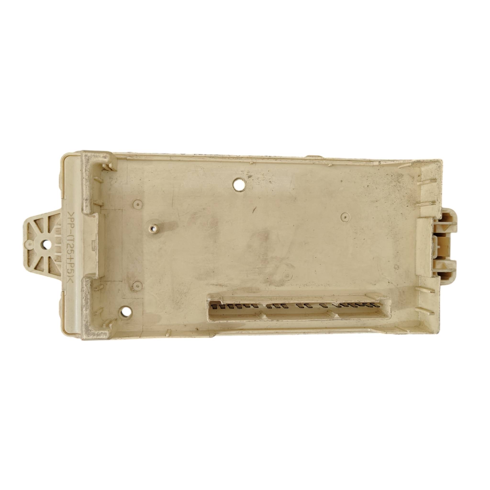 CAIXA FUSIVEL ETACS PAJERO TR4 2.0 04-10 MR583831 ORIGINAL - Imagem 6