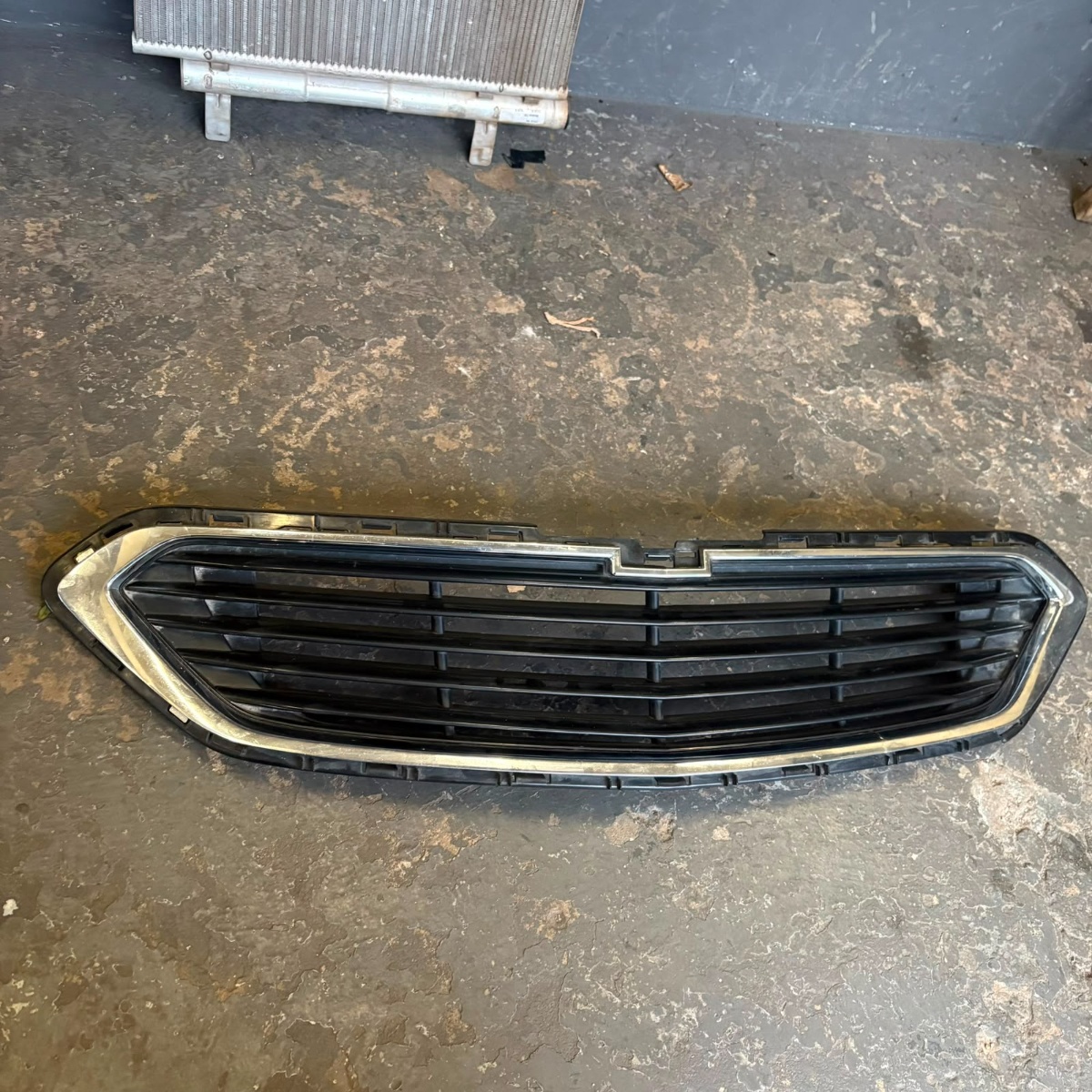 Grade Frontal Chevrolet Cobalt 2016 A 2018 Original Preto Não - Imagem 6