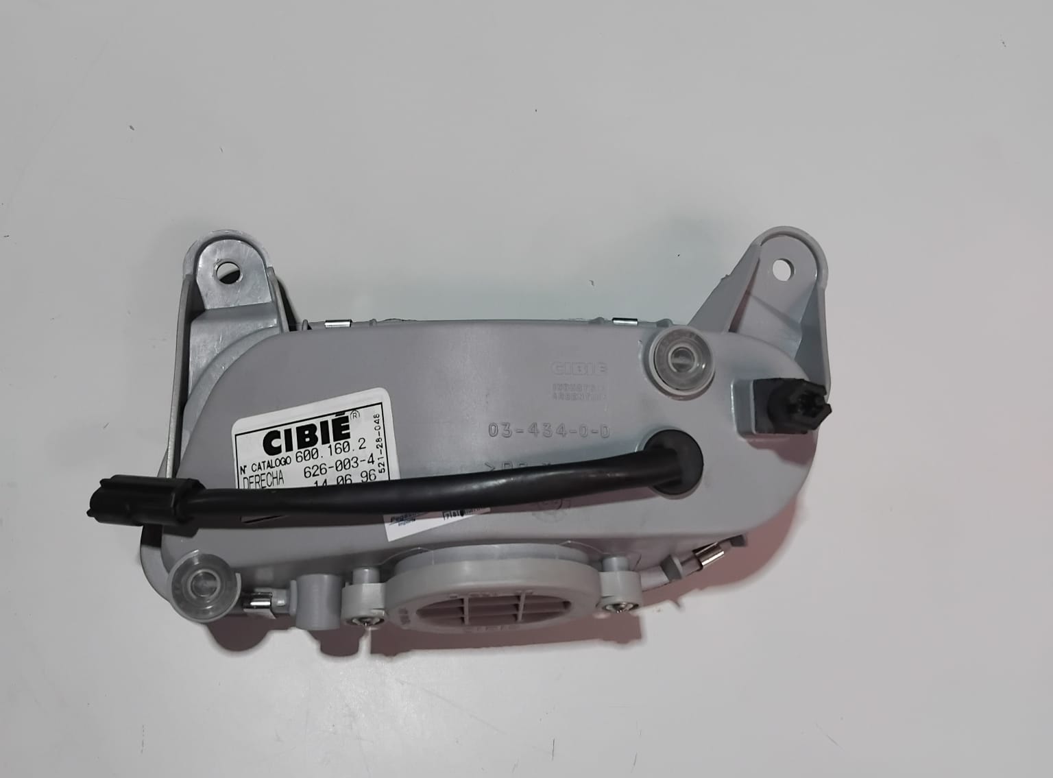 FAROL AUXILIAR LOGUS POINTER  1993/1996 LADO DIREITO NOVO - Imagem 4