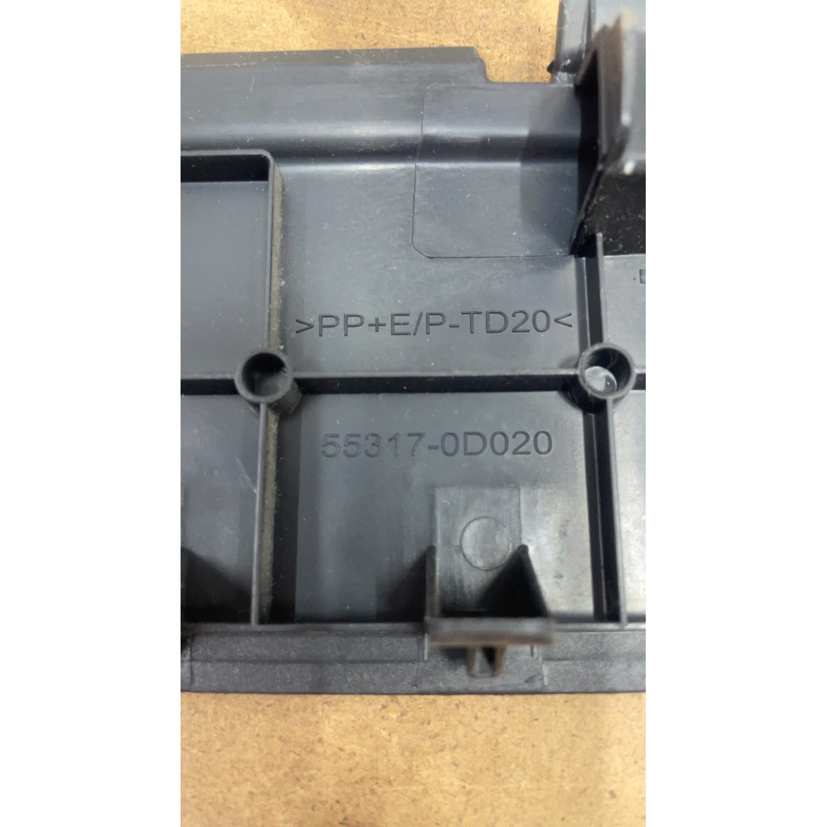 Moldura Lateral Direita Painel Toyota Etios - Imagem 3