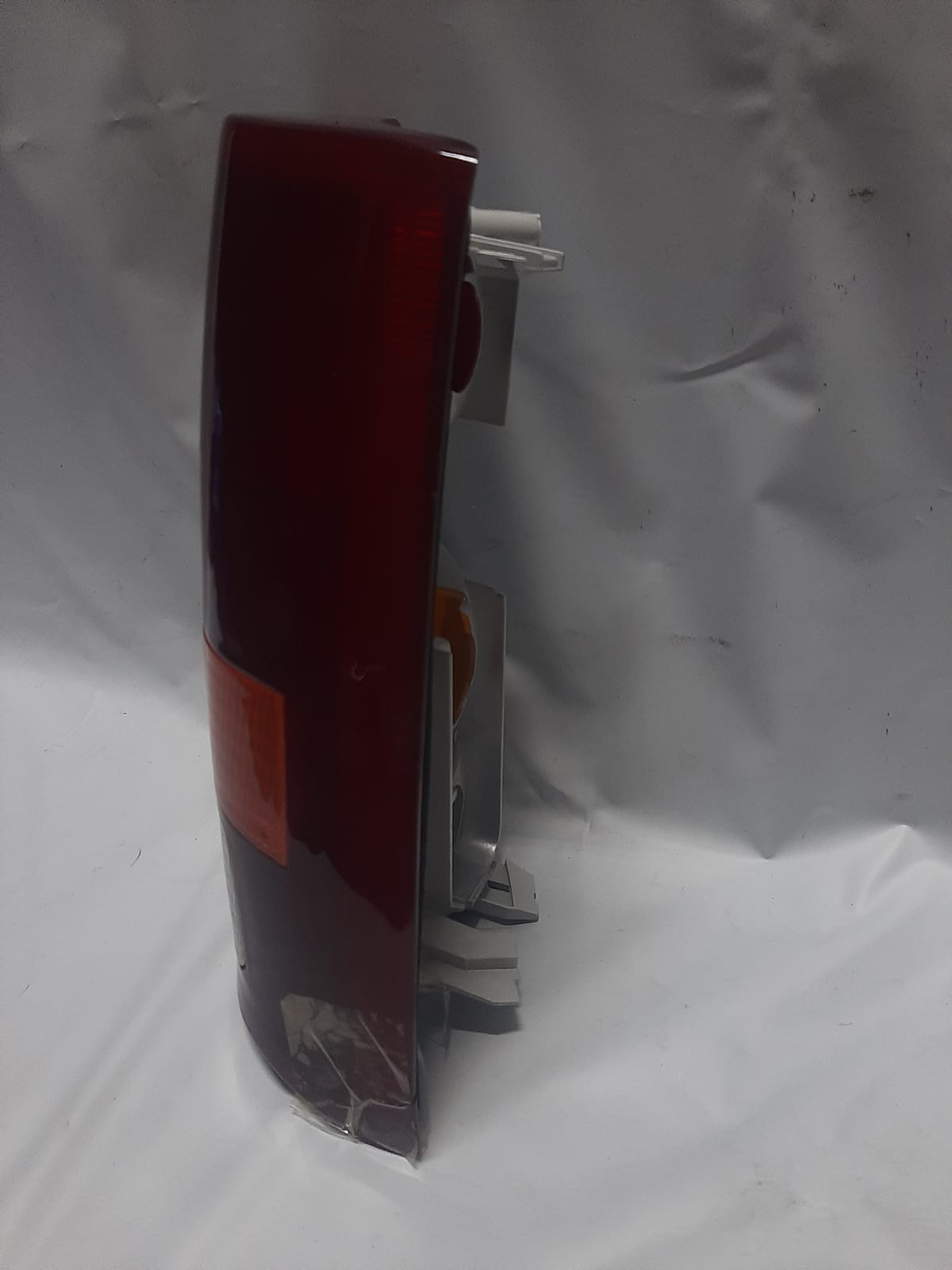 LANTERNA TRASEIRA KADETT 1989/1998 TRICOLOR CRISTAL LD C/AVA - Imagem 5