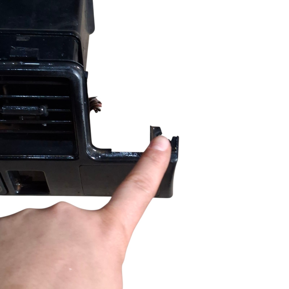 Difusor Ar Painel Escort Zetec 547857037 Detalhes Nas Astes - Imagem 4