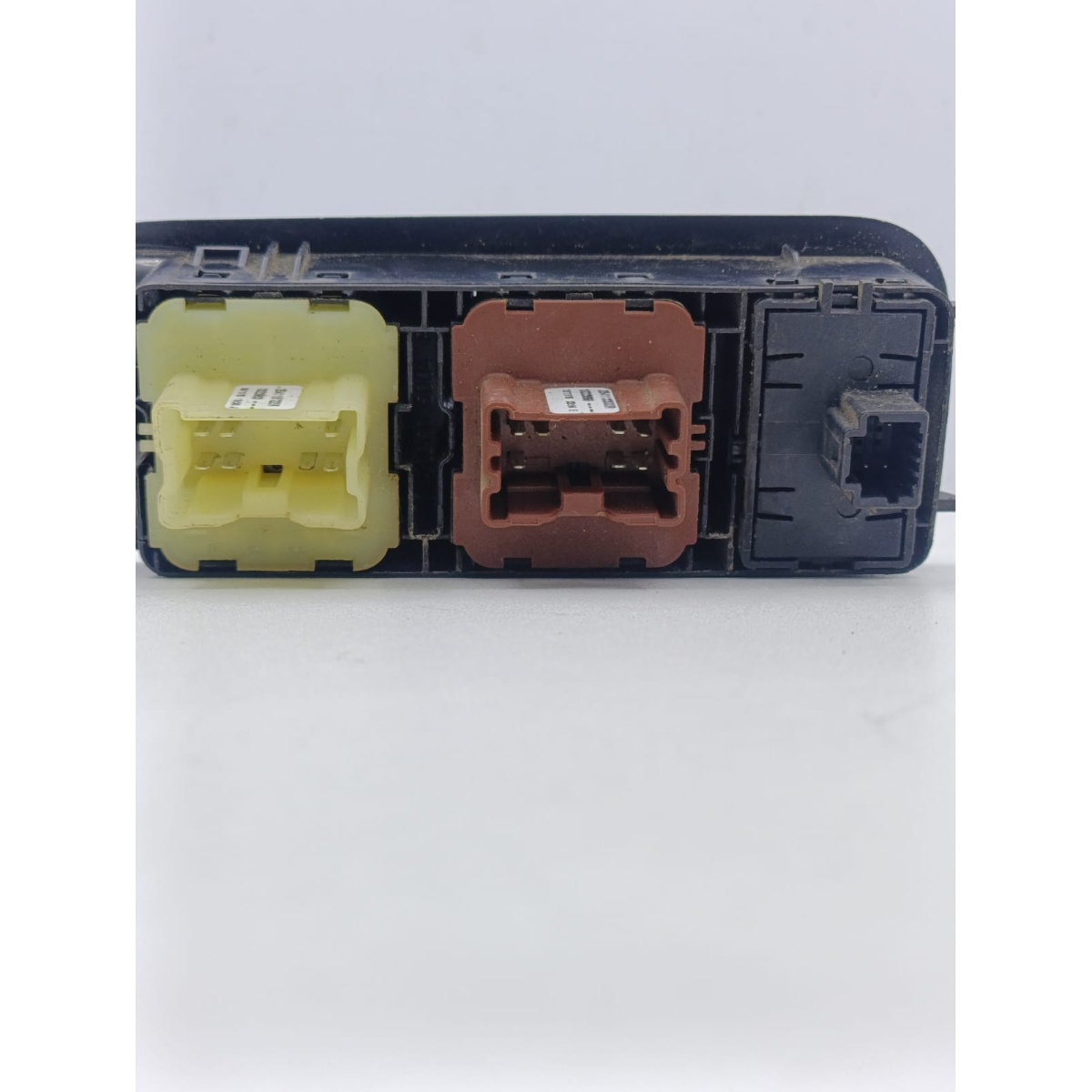 Botão Vidro Elétrico Renault 254113300r Oroch Duster - Imagem 3