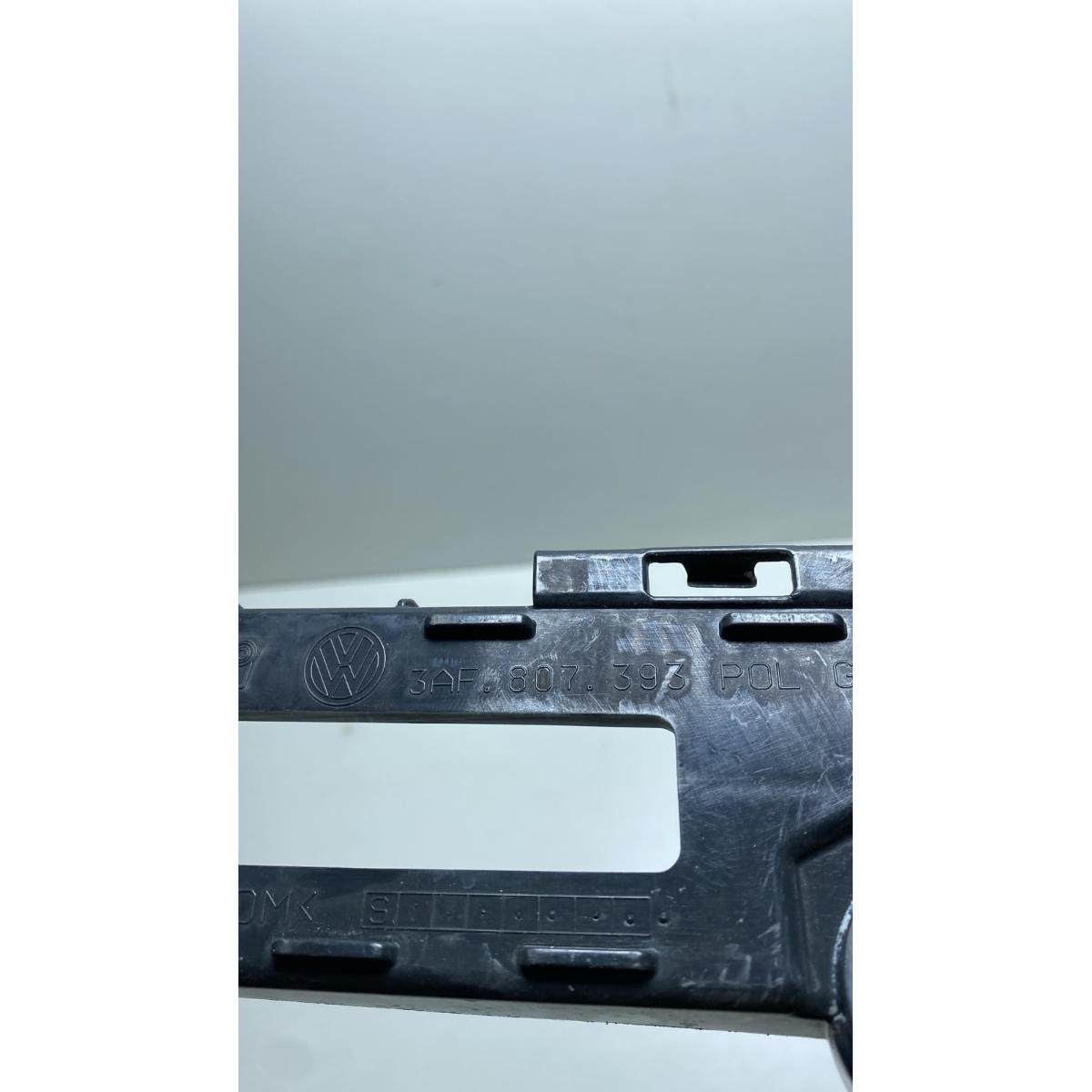 Guia Parachoque Tras/Esq Passat B7 2009 a 2013 3af807393 - Imagem 5